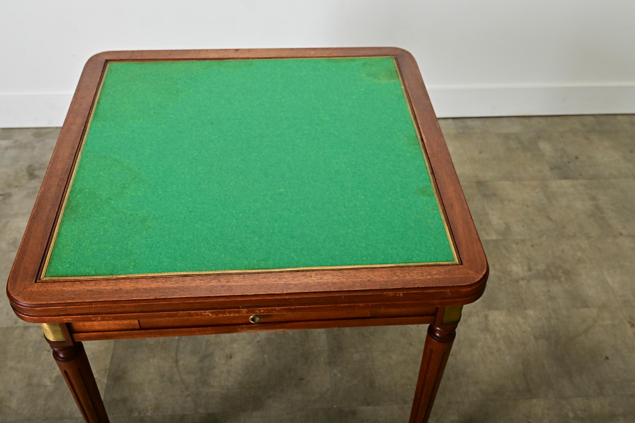 French 20th Century Mahogany Game Table In Good Condition For Sale In Baton Rouge, LA