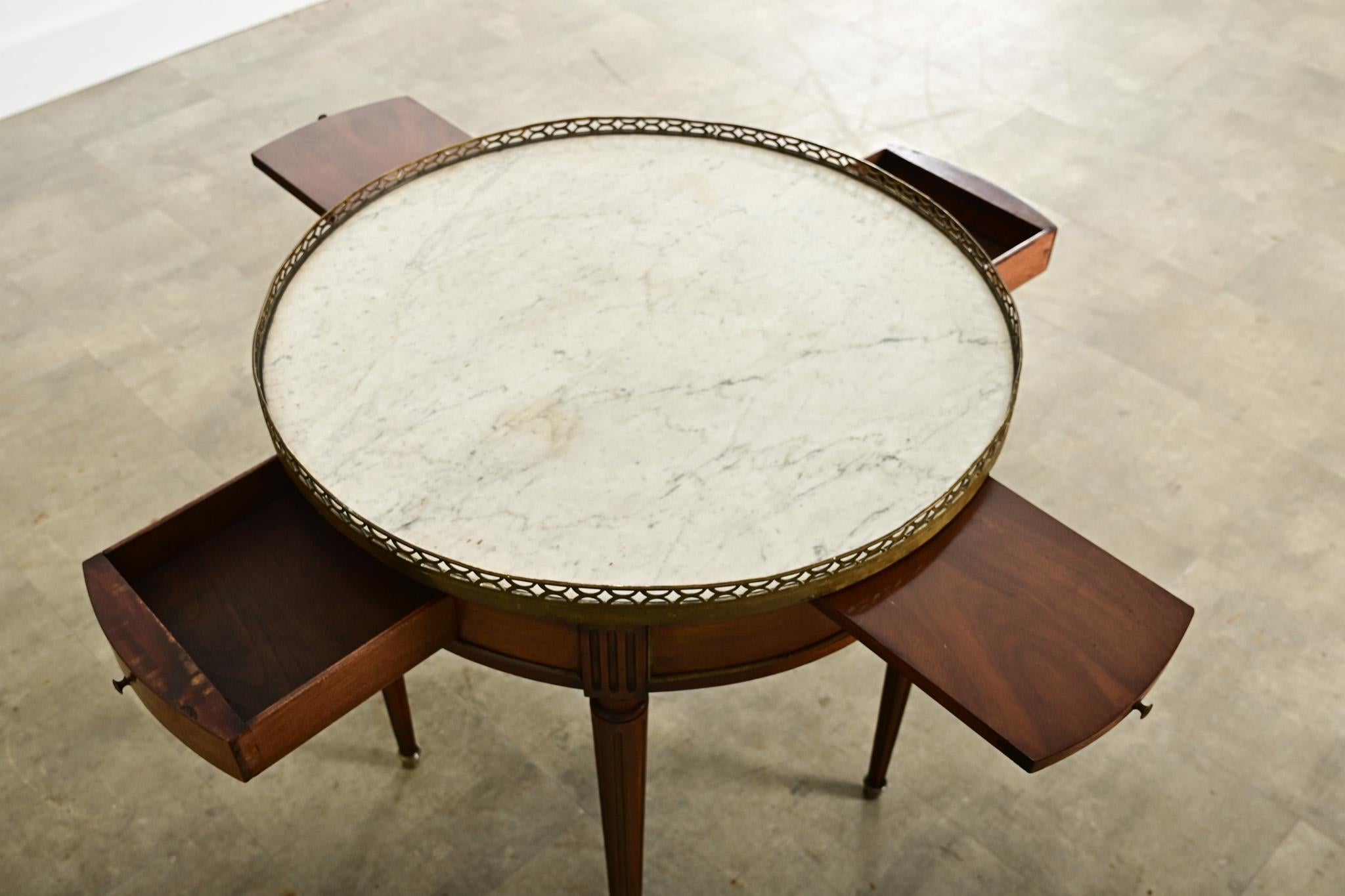 French 19th Century Mahogany Gueridon Bouillotte Table In Good Condition For Sale In Baton Rouge, LA