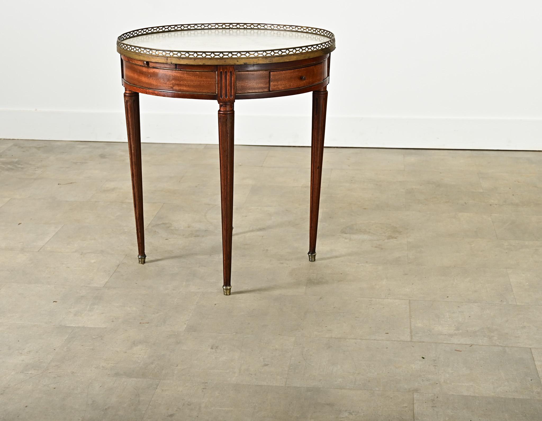 Brass French 19th Century Mahogany Gueridon Bouillotte Table For Sale
