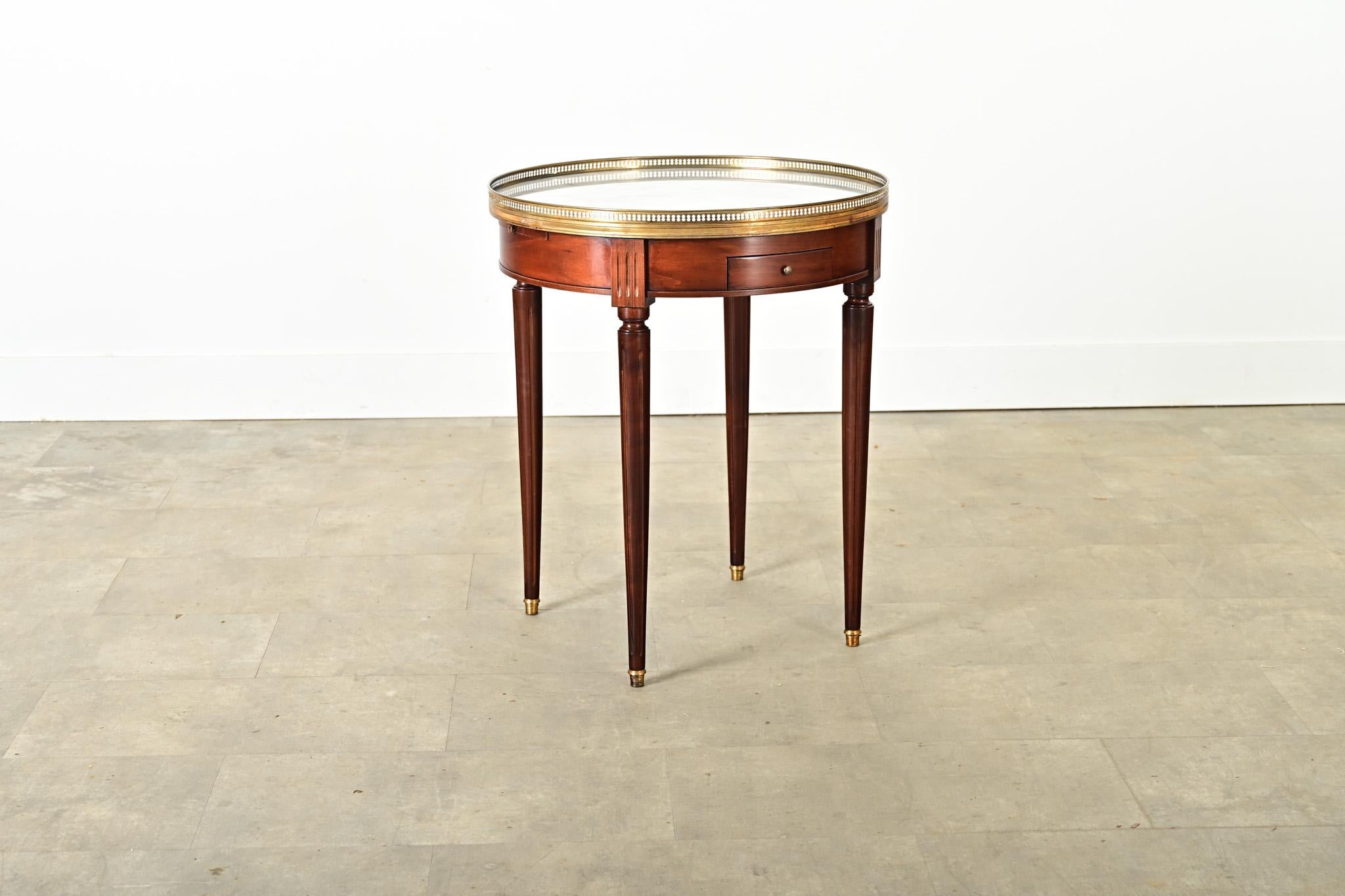 French 19th Century Mahogany Gueridon Bouillotte Table For Sale 1