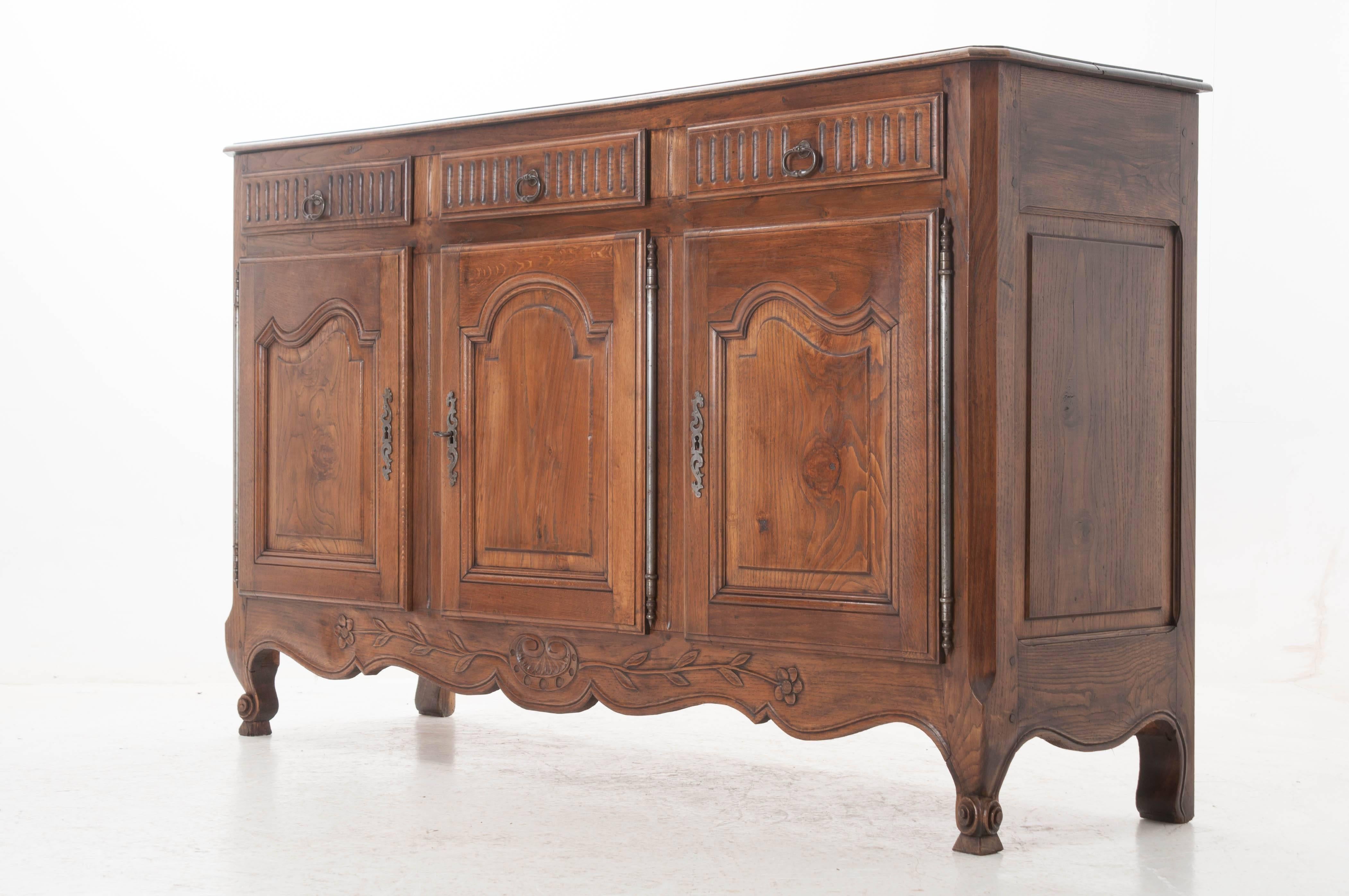 French 19th Century Transitional Louis XV and XVI Oak Enfilade 7