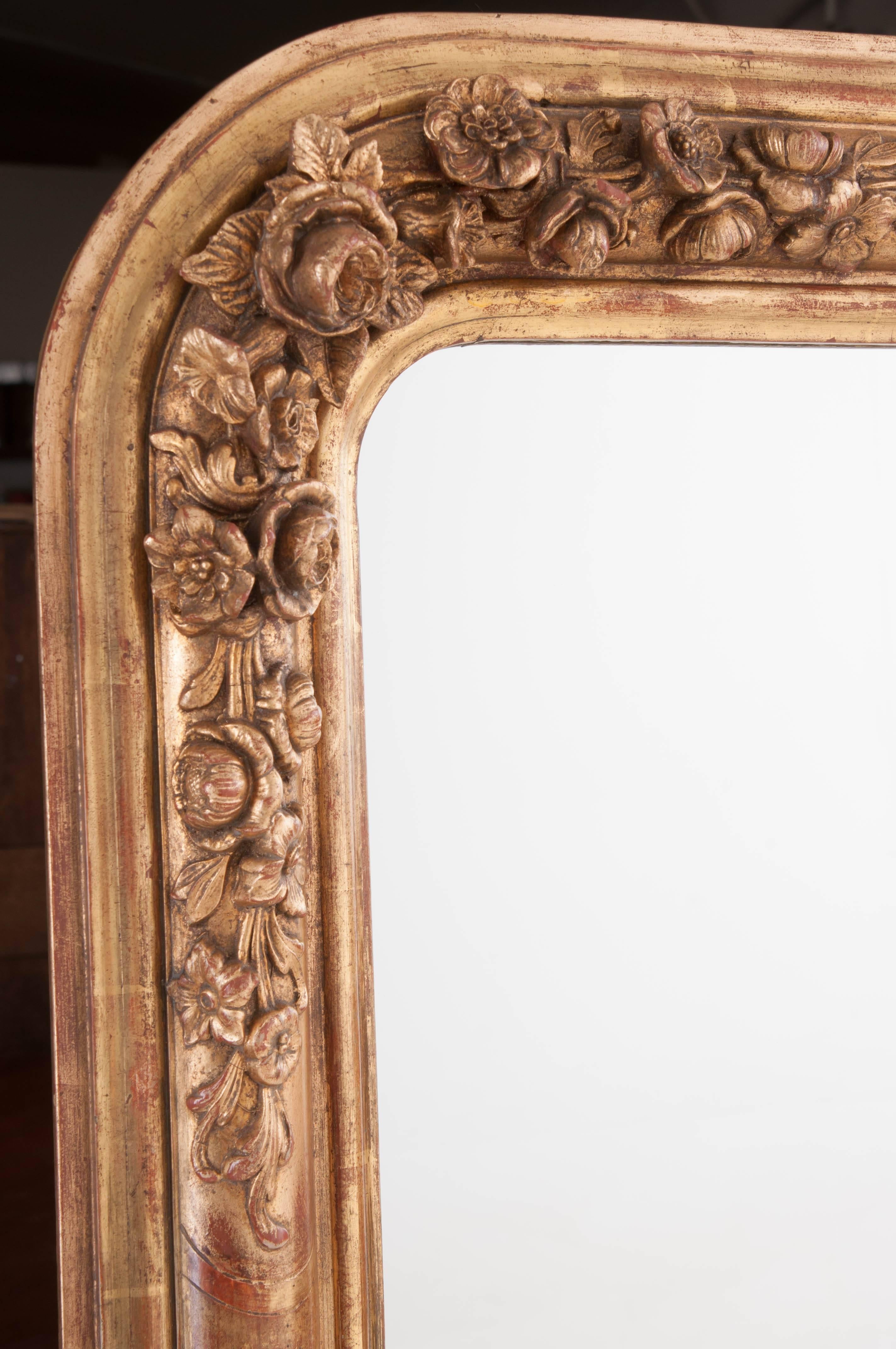 French 19th Century Louis Philippe Gold Gilt Mirror In Good Condition In Baton Rouge, LA