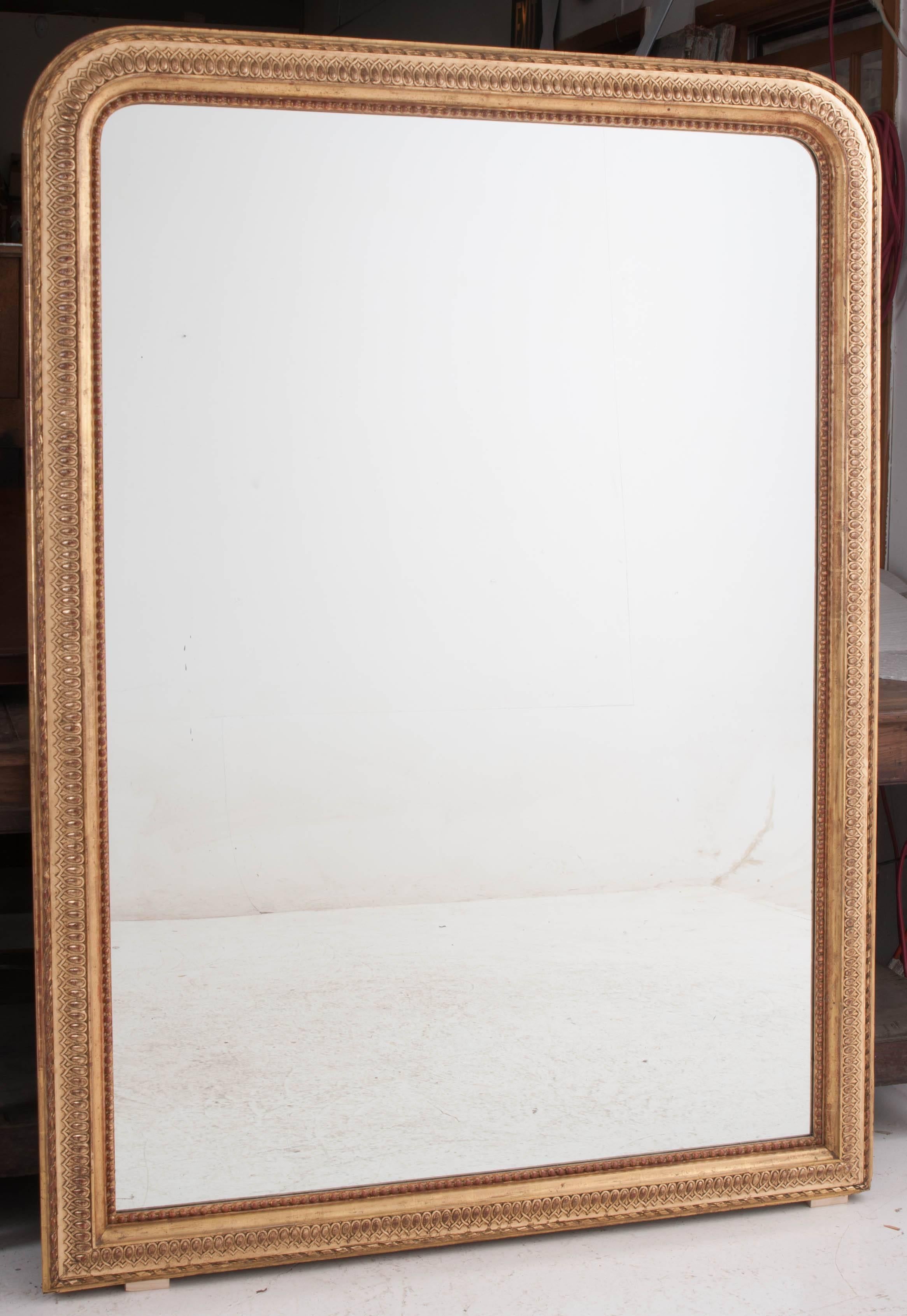 French 19th Century Louis Philippe Gold Gilt Mirror In Good Condition In Baton Rouge, LA