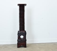 Pressoir à raisin français du XVIIIe siècle / Socle