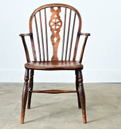 English 19th Century Elm Windsor Armchair