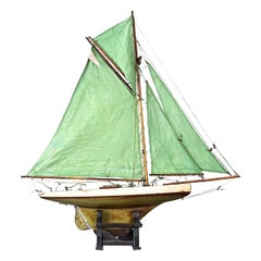 Yacht anglais de type « Pond » du XXe siècle
