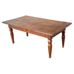 Mesa de plantación de teca de estilo colonial holandés del siglo XVIII