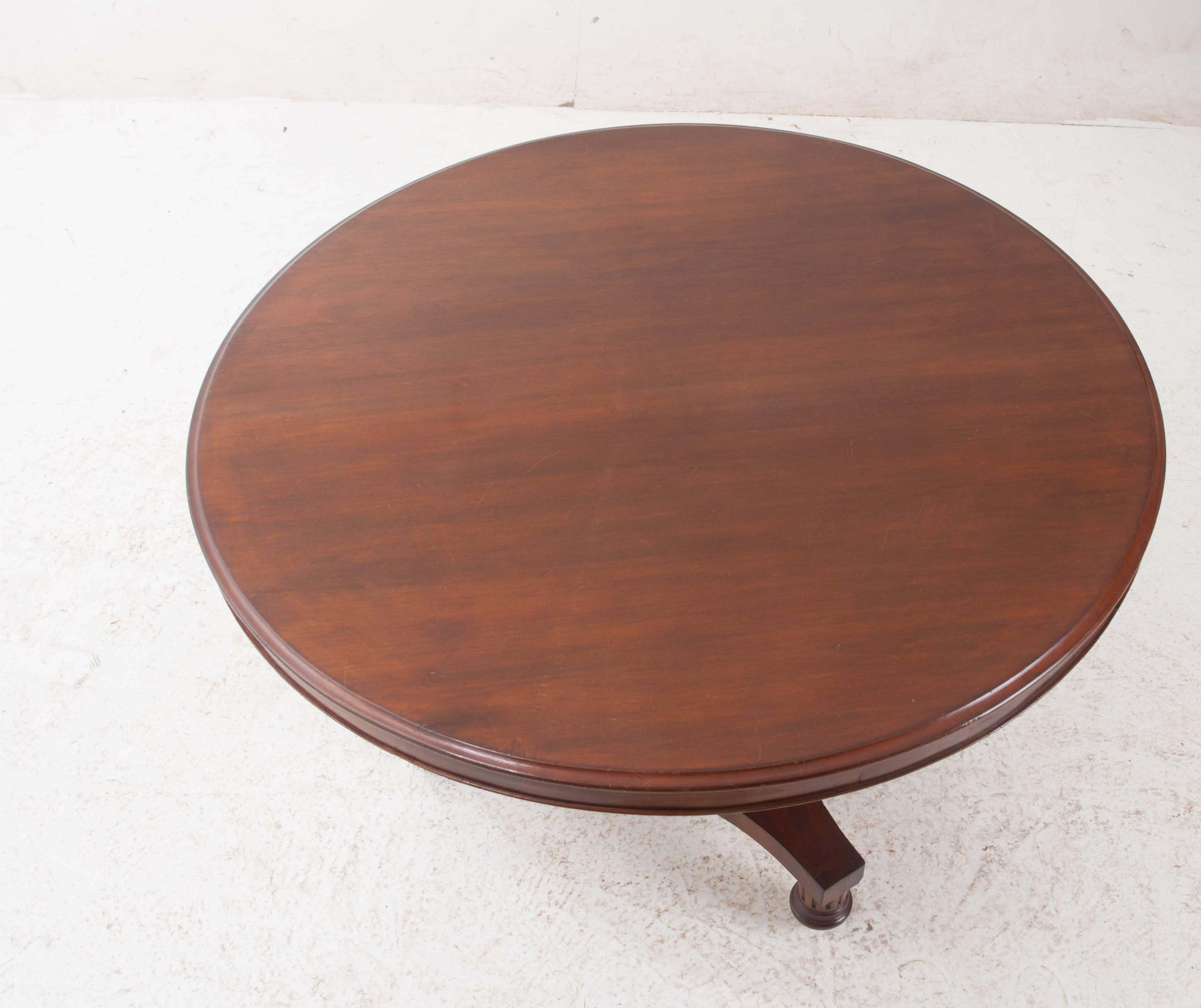 French 19th Century Mahogany Tilt-Top Dining Table 3