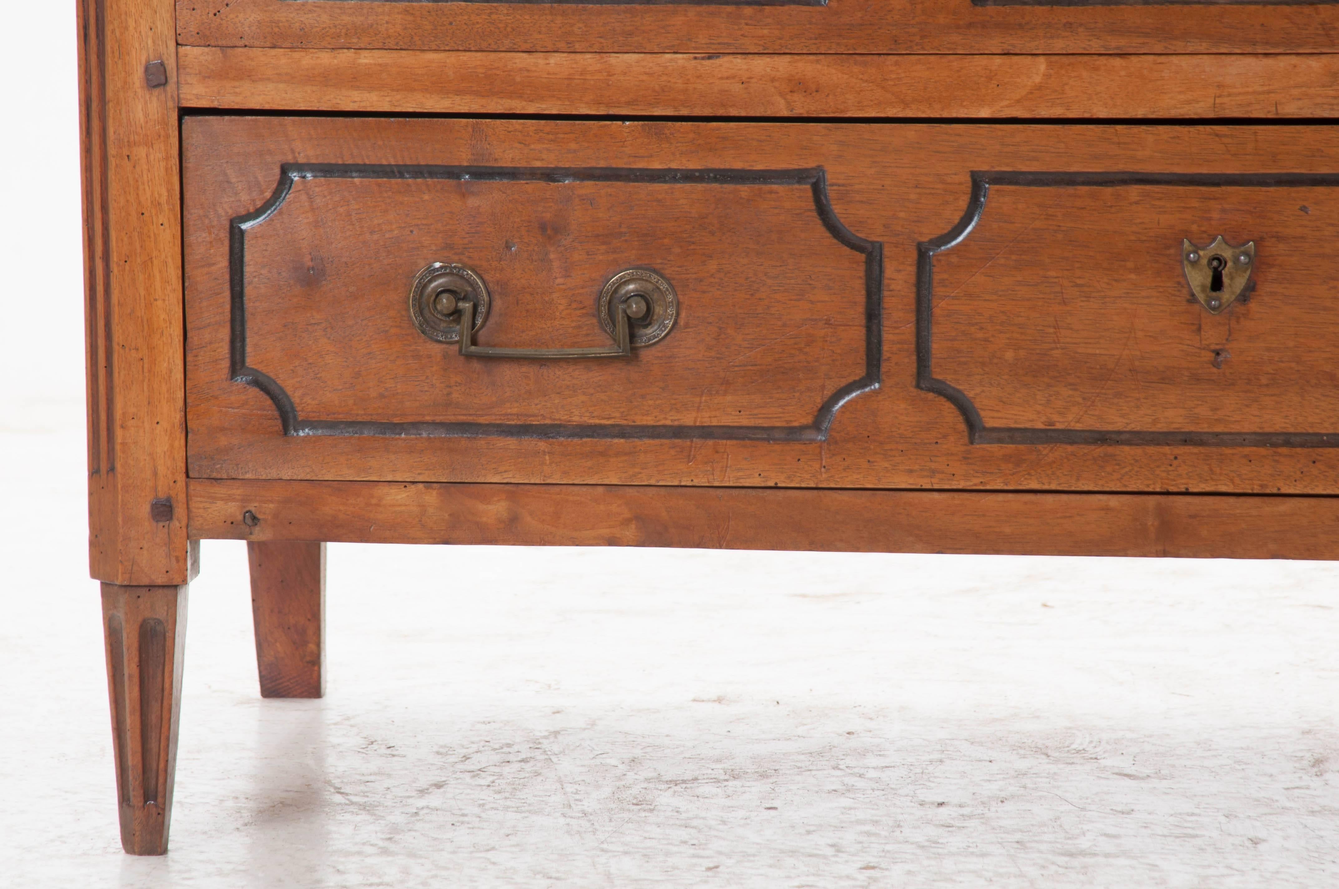French, 19th Century Walnut Directoire Commode In Good Condition In Baton Rouge, LA