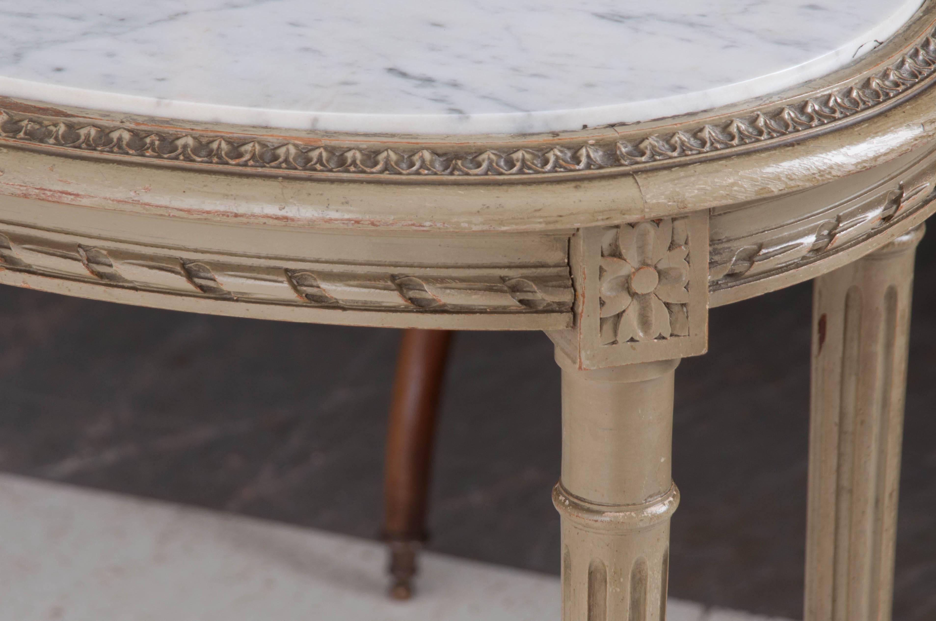 French 19th Century Louis XVI Painted Oval Table with Marble Top 1