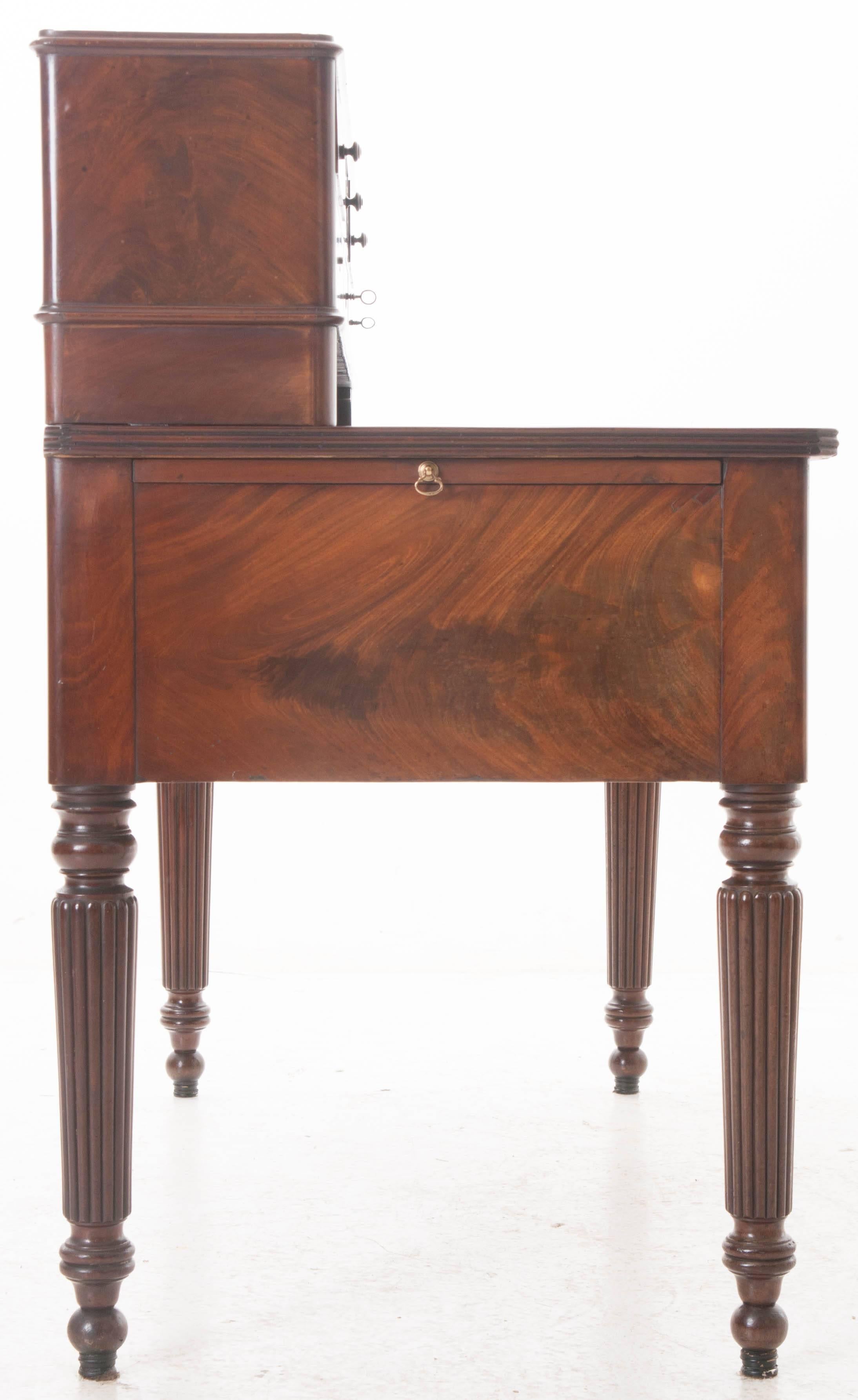 French 19th Century Walnut Louis Philippe Desk 5