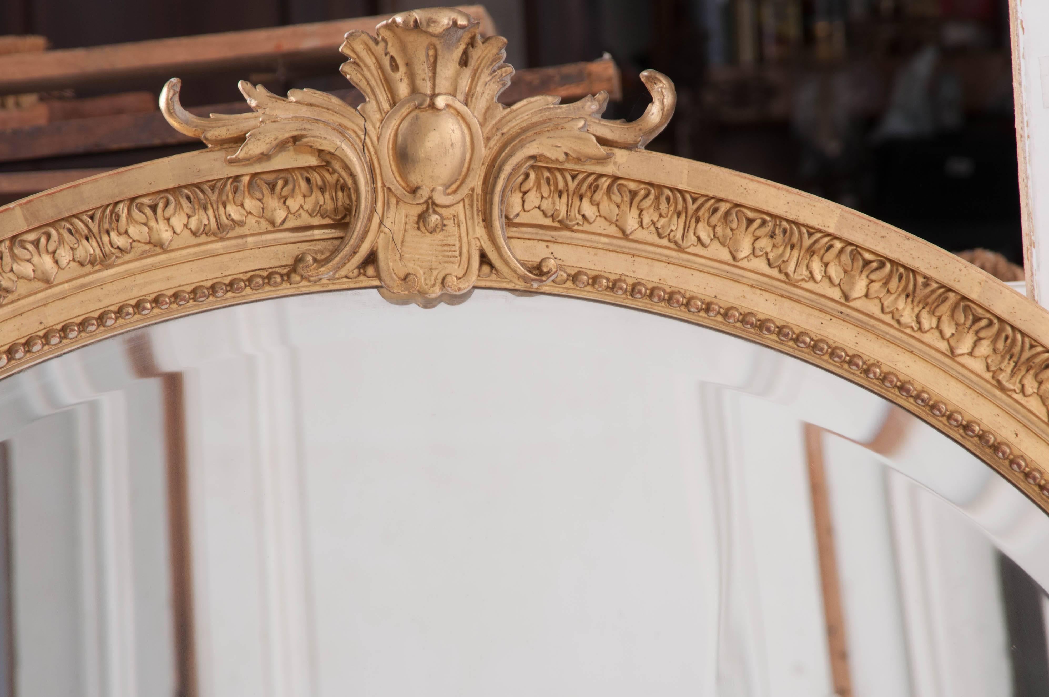 French 19th Century Oval Gold Gilt Mirror 3