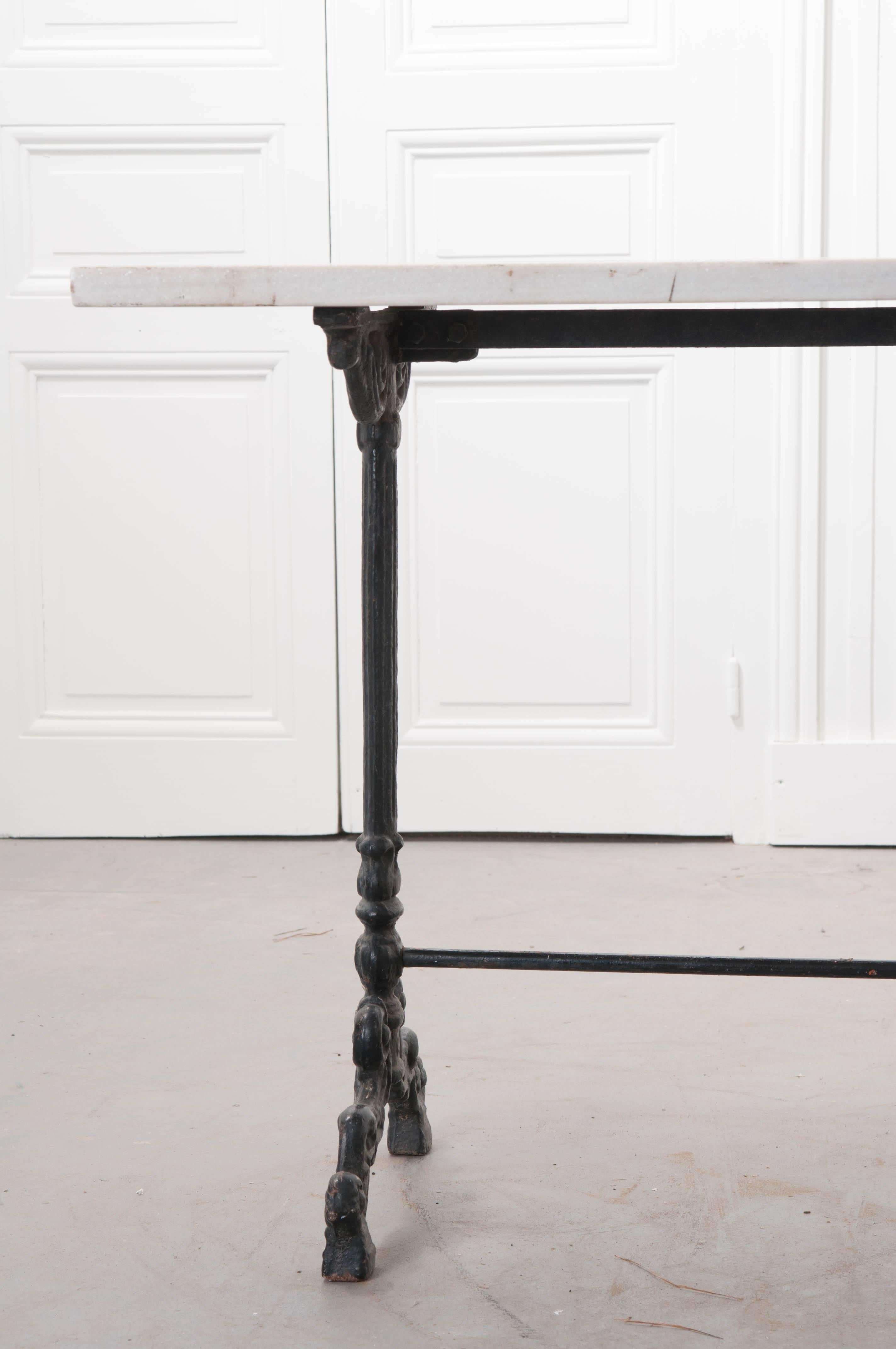 French 19th Century White Marble-Top Bistro Table In Good Condition In Baton Rouge, LA