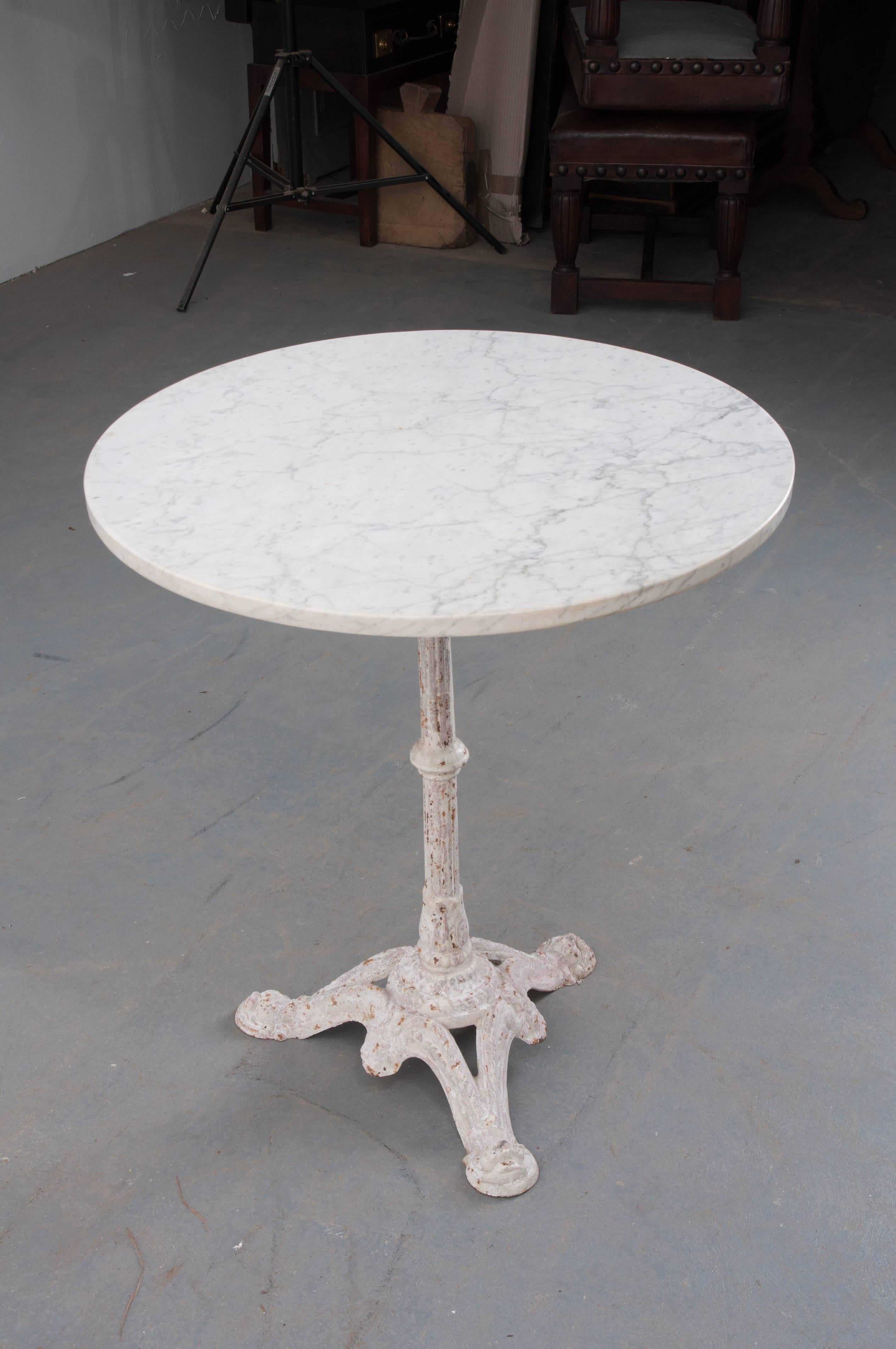 round marble bistro table