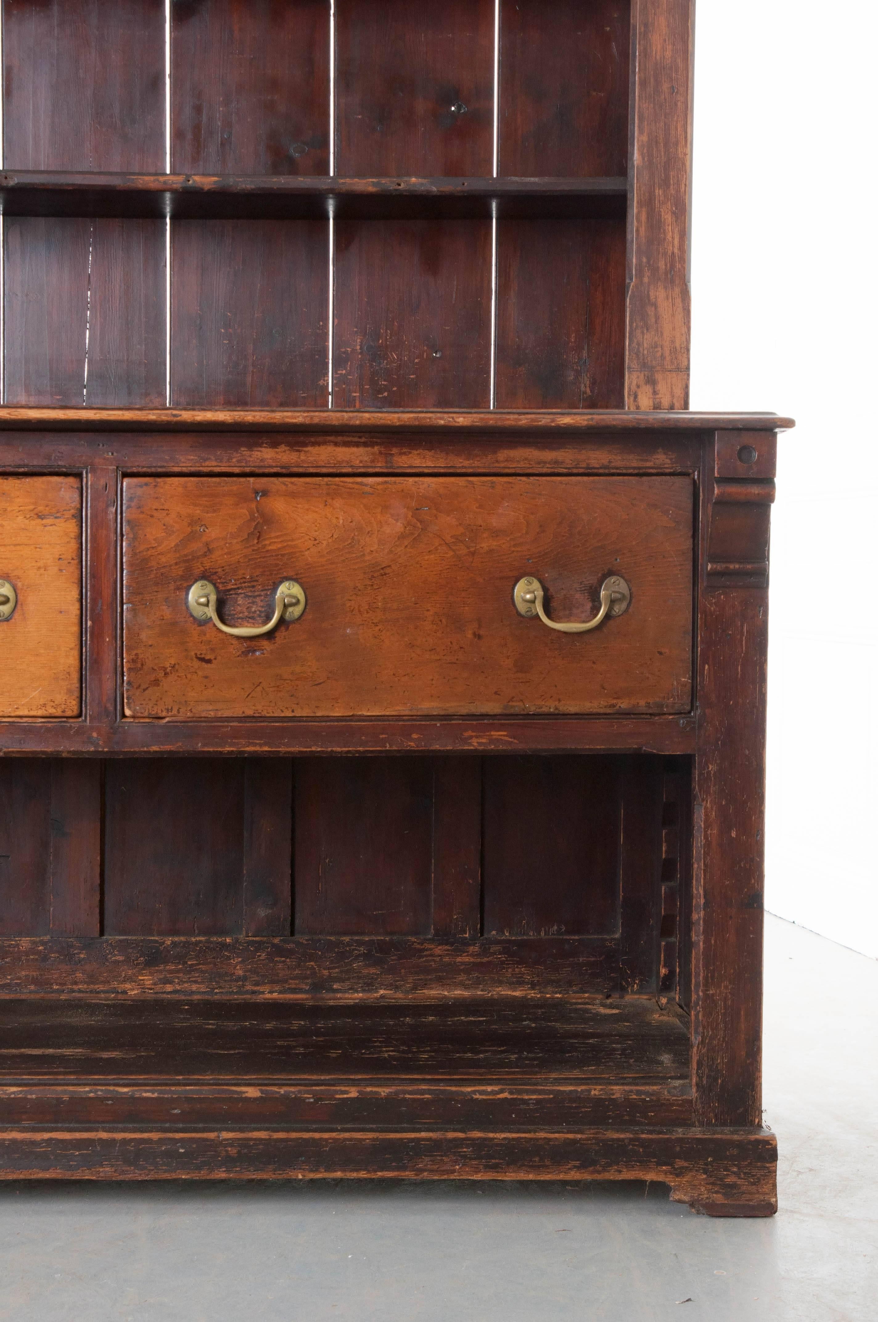 Patinated English Early 19th Century Pine Dresser with Potboard