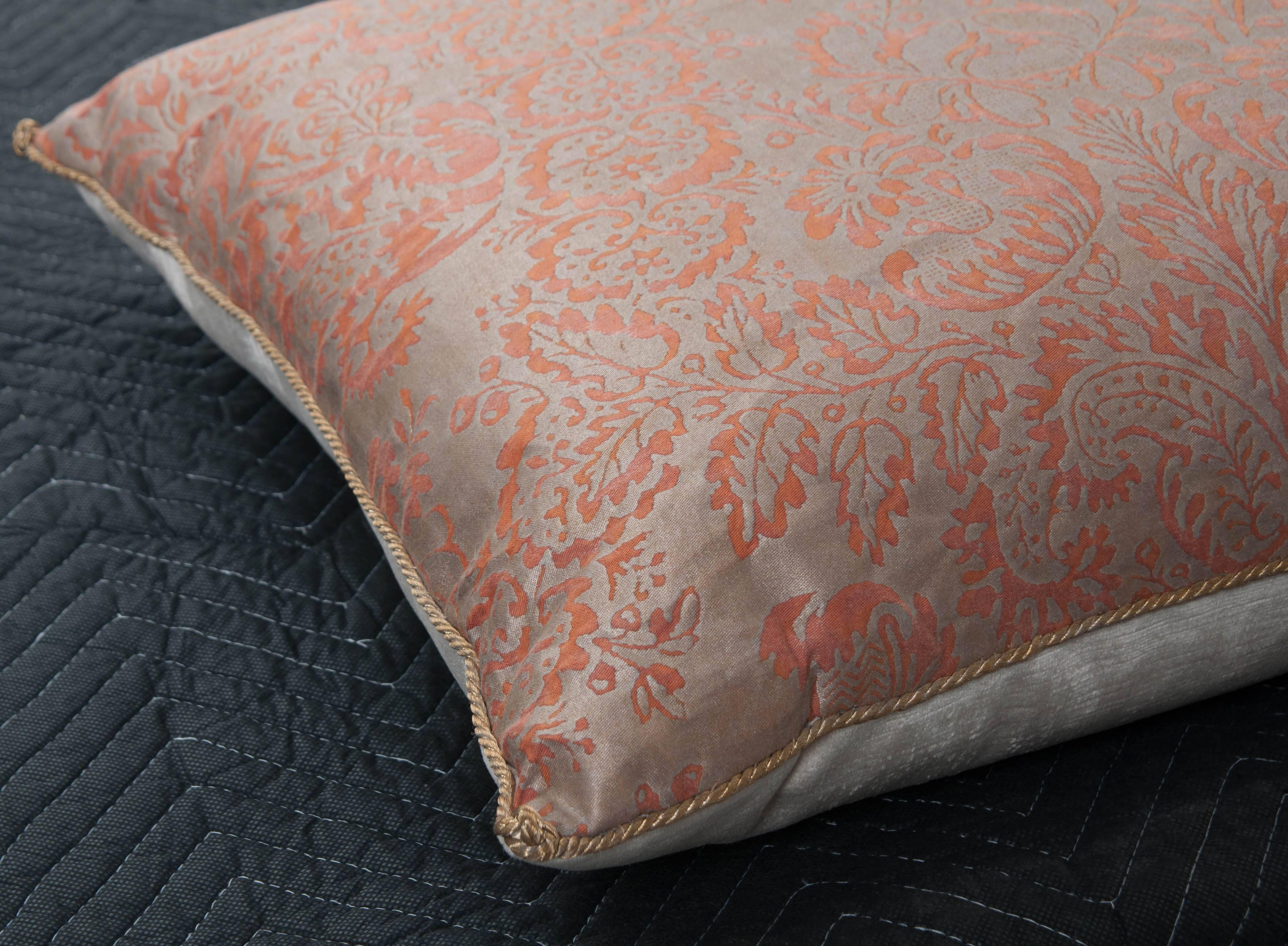 Pair of Antique Fortuny Pillow by B. Viz Designs In Excellent Condition For Sale In Baton Rouge, LA