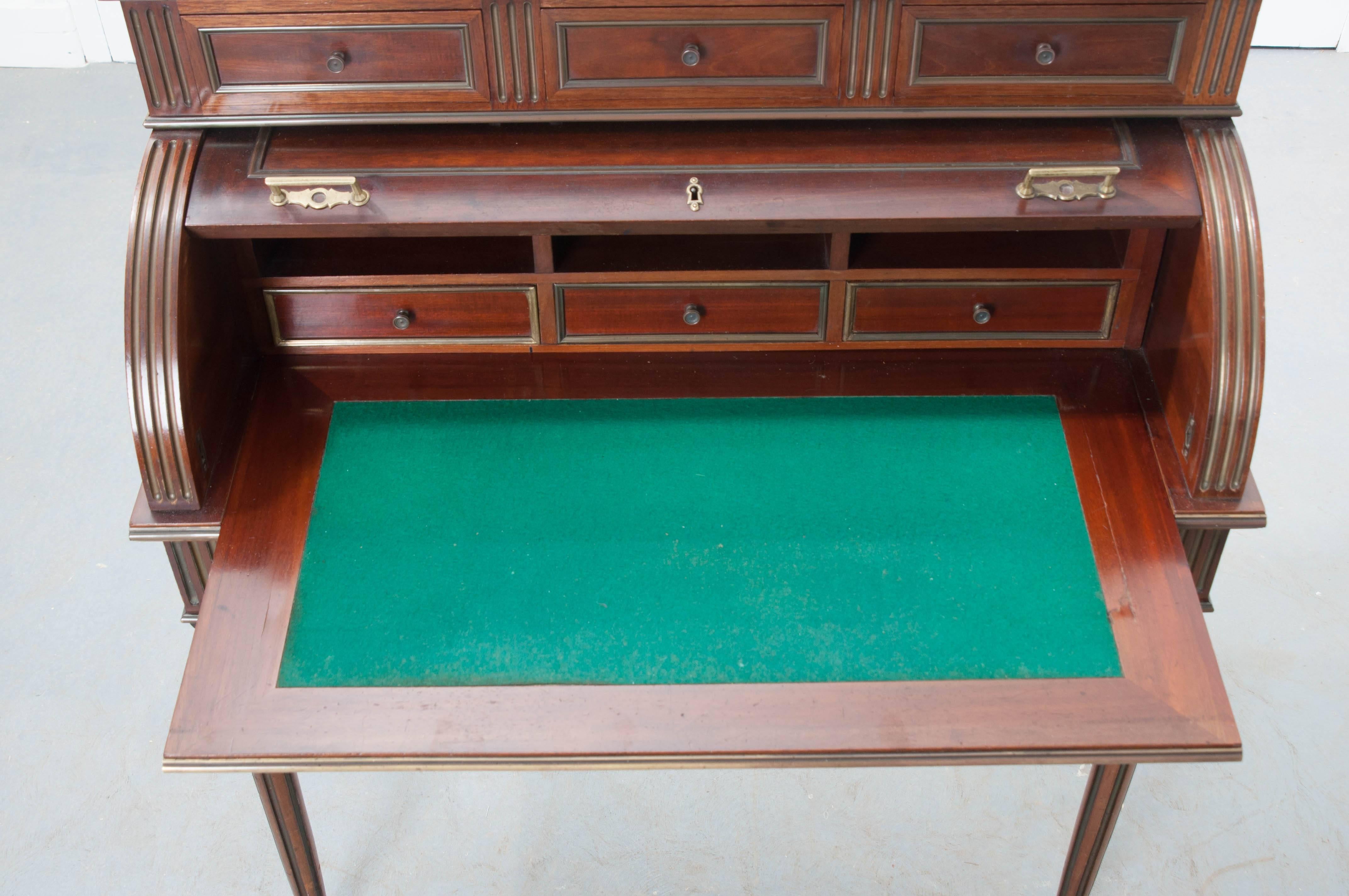 French 19th Century Mahogany Louis XVI Lady's Desk In Good Condition In Baton Rouge, LA