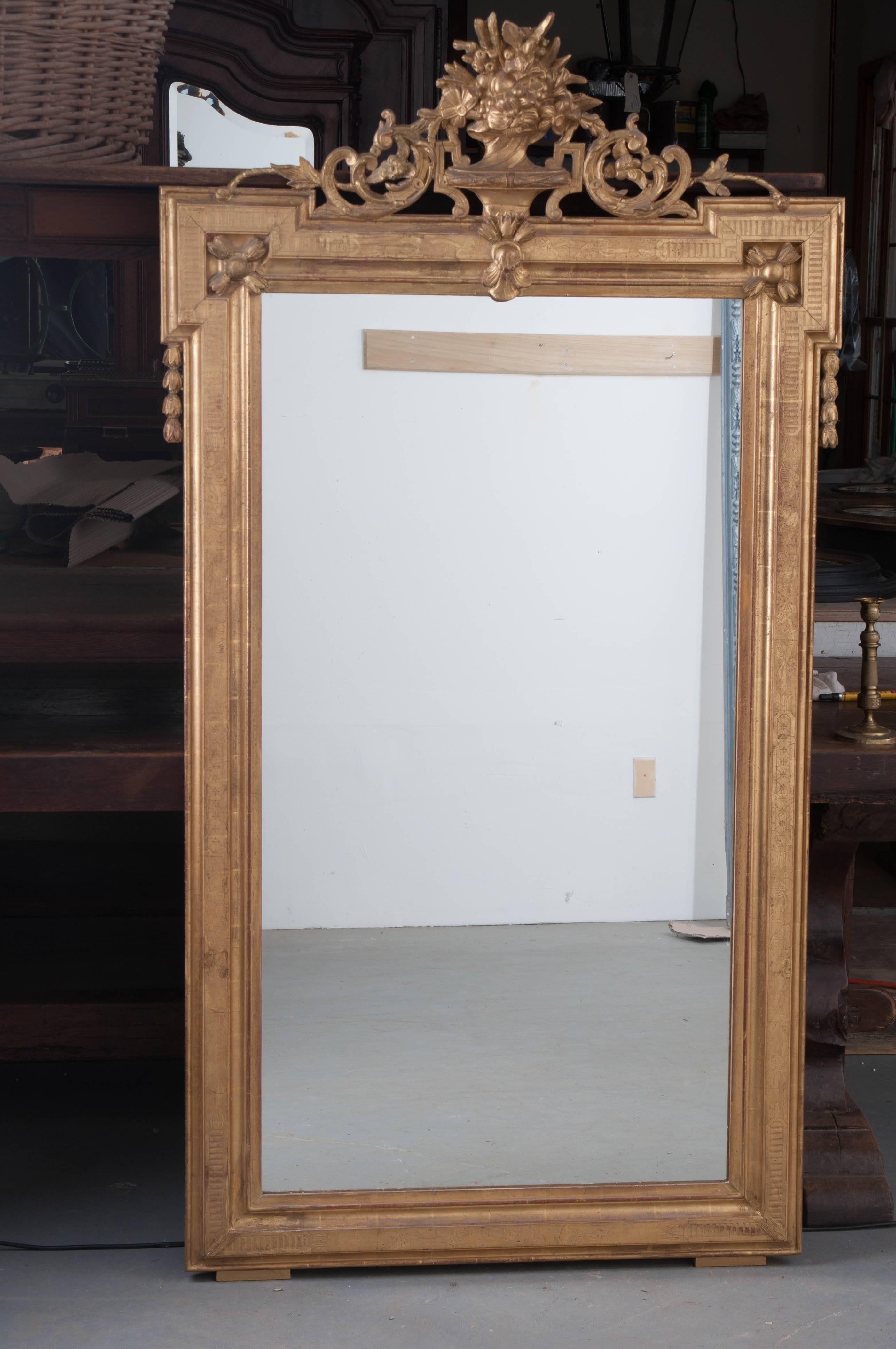 French 19th Century Transitional Gold Gilt Mirror 6