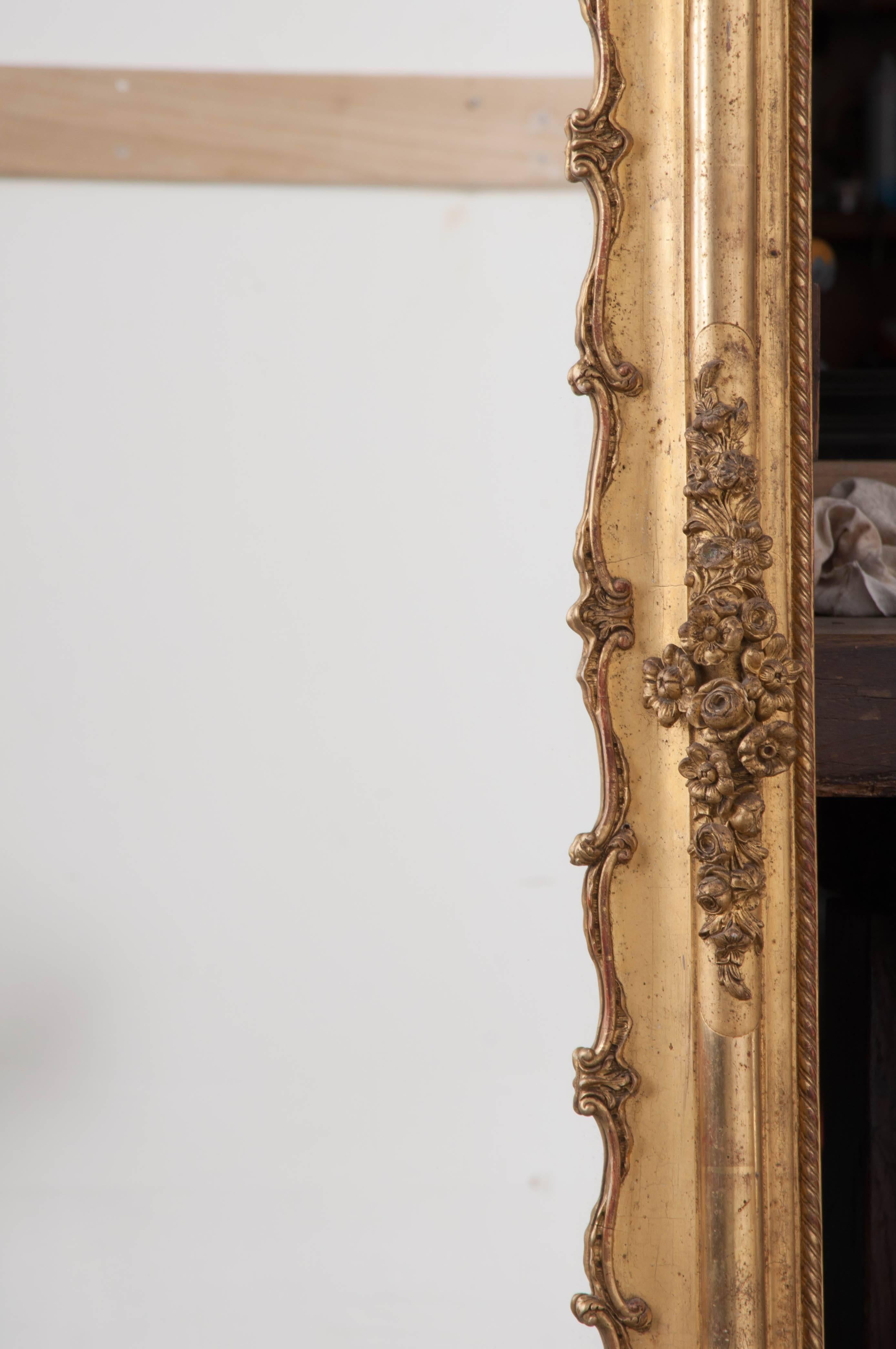 French 19th Century Giltwood Over-Mantle Mirror In Good Condition In Baton Rouge, LA
