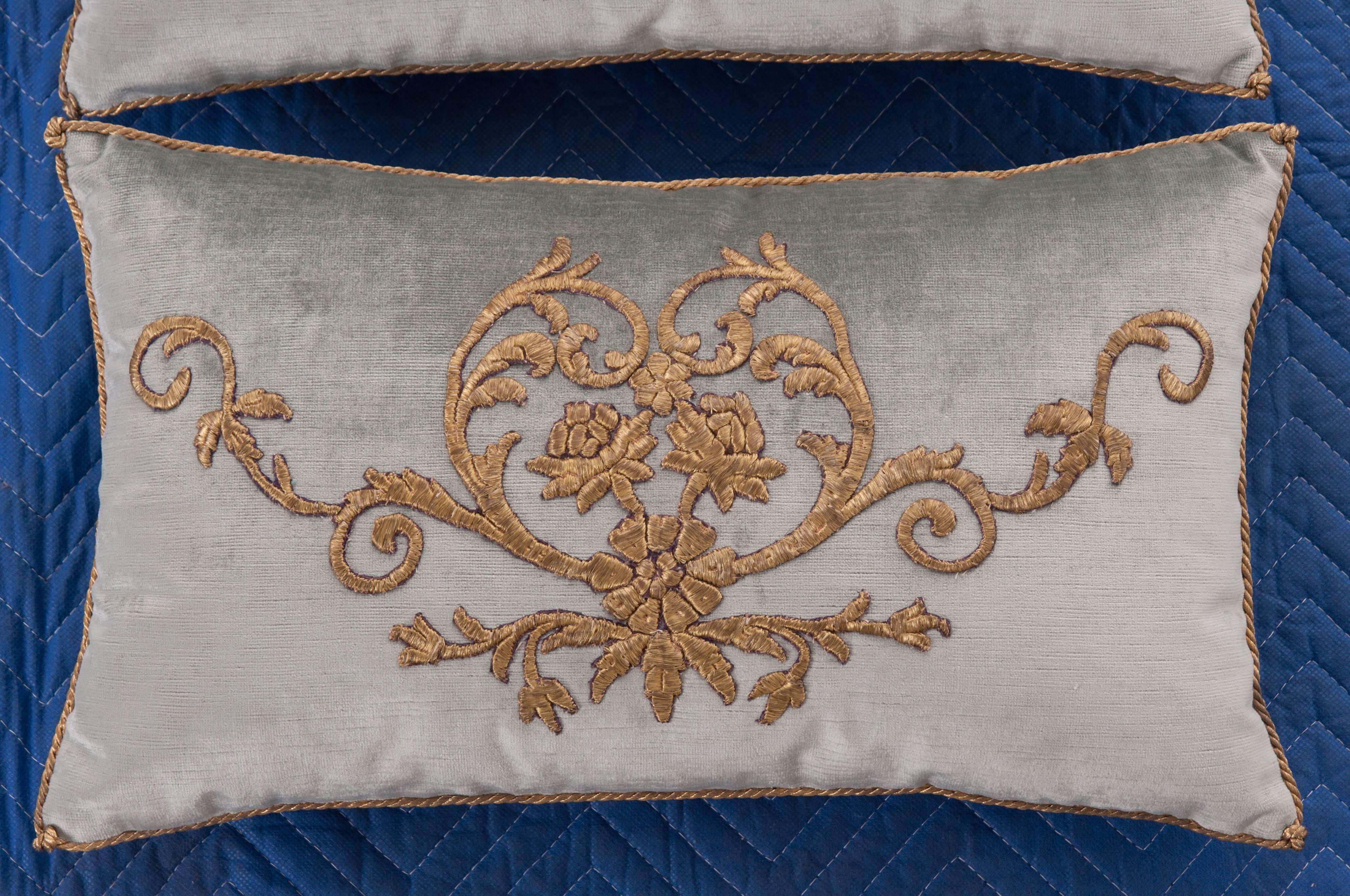 b viz pillows