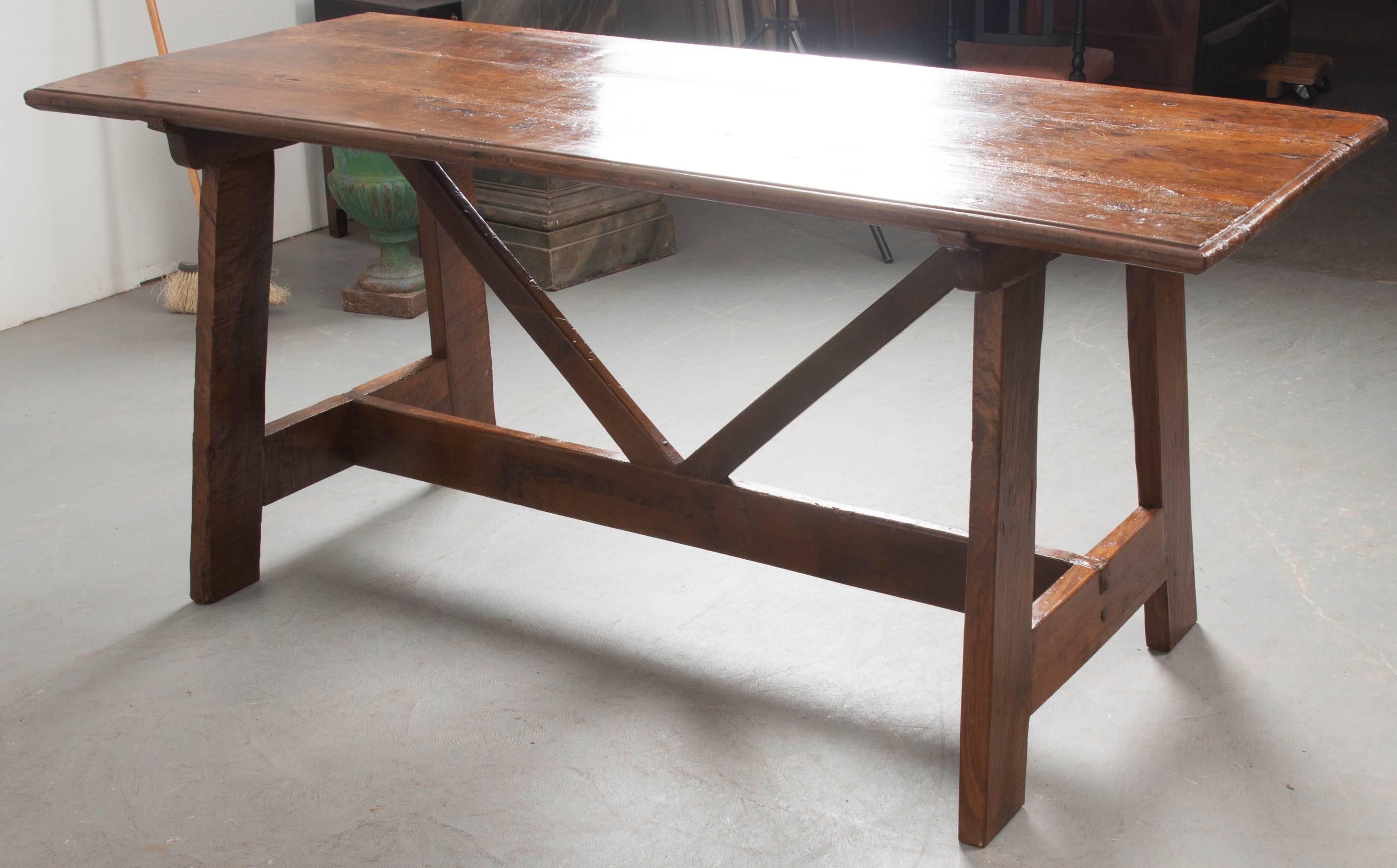 Portuguese 19th Century Walnut Farm Table 1