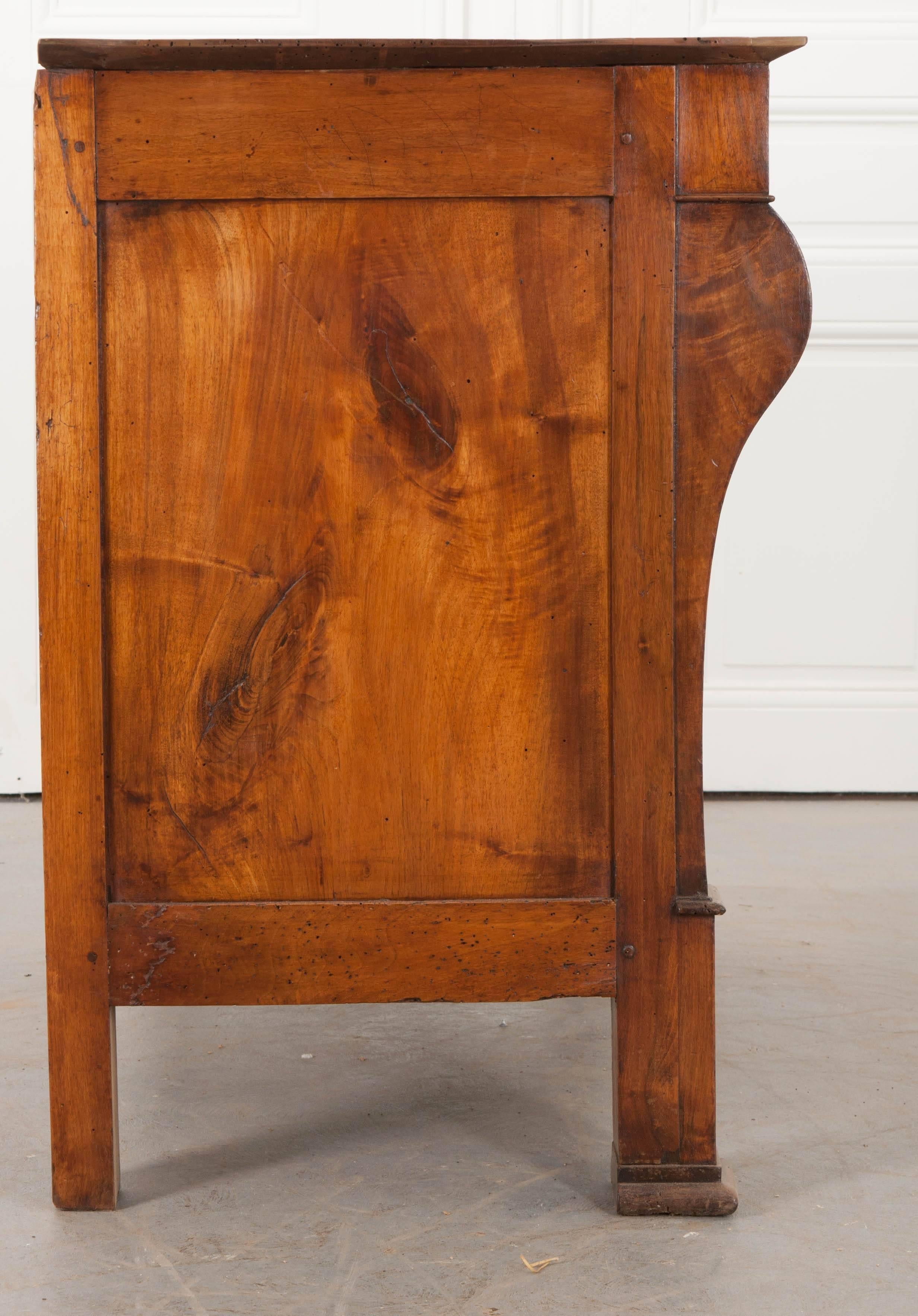 French 19th Century Transitional Walnut Commode 2