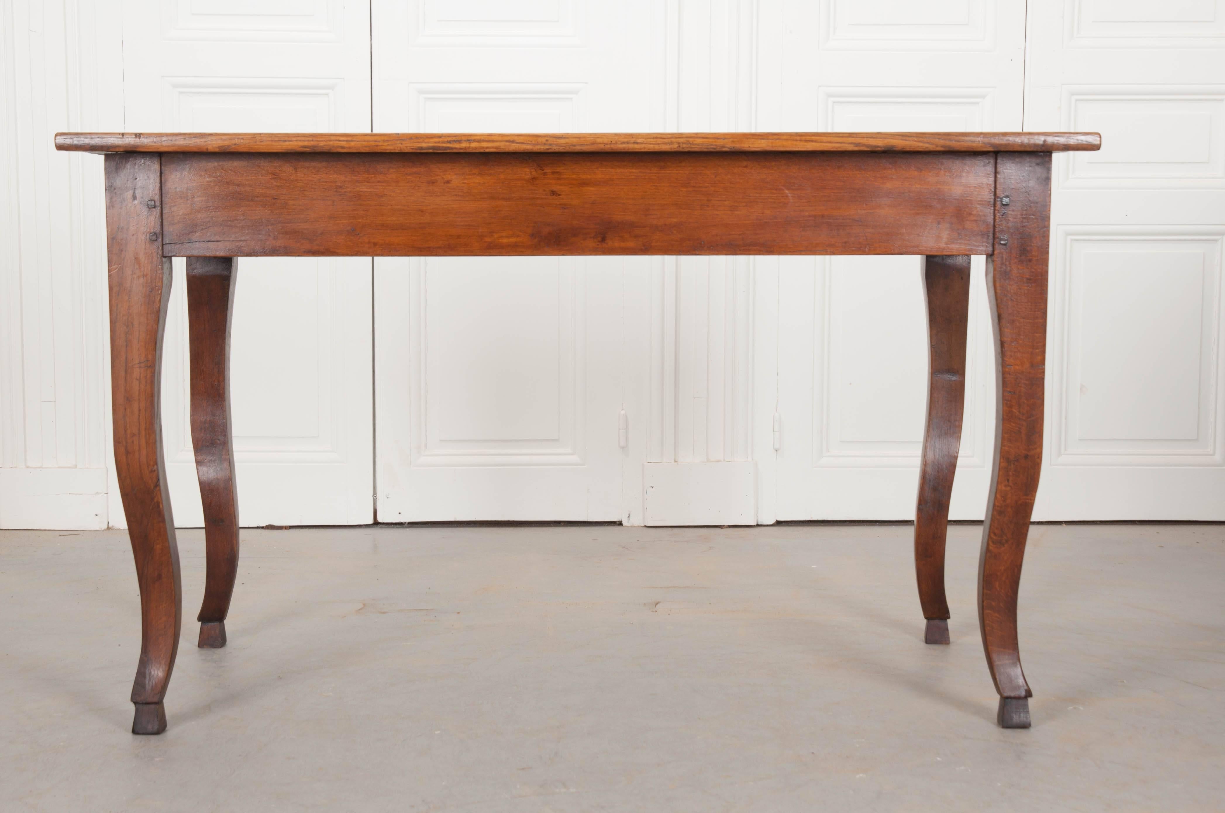 French, 19th Century, Oak Cabriole Leg Table 2
