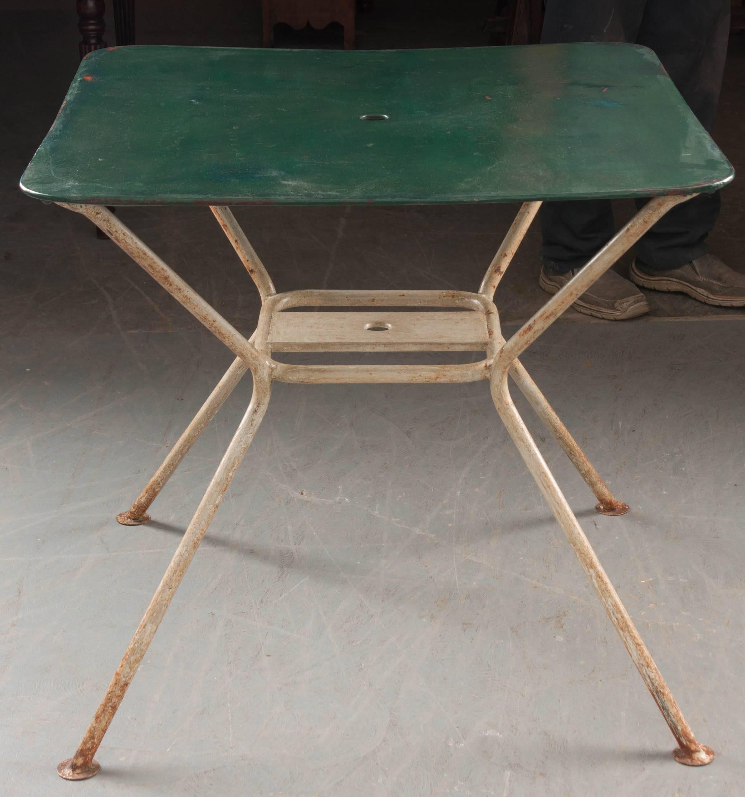French Late 19th Century Painted Garden Table 2