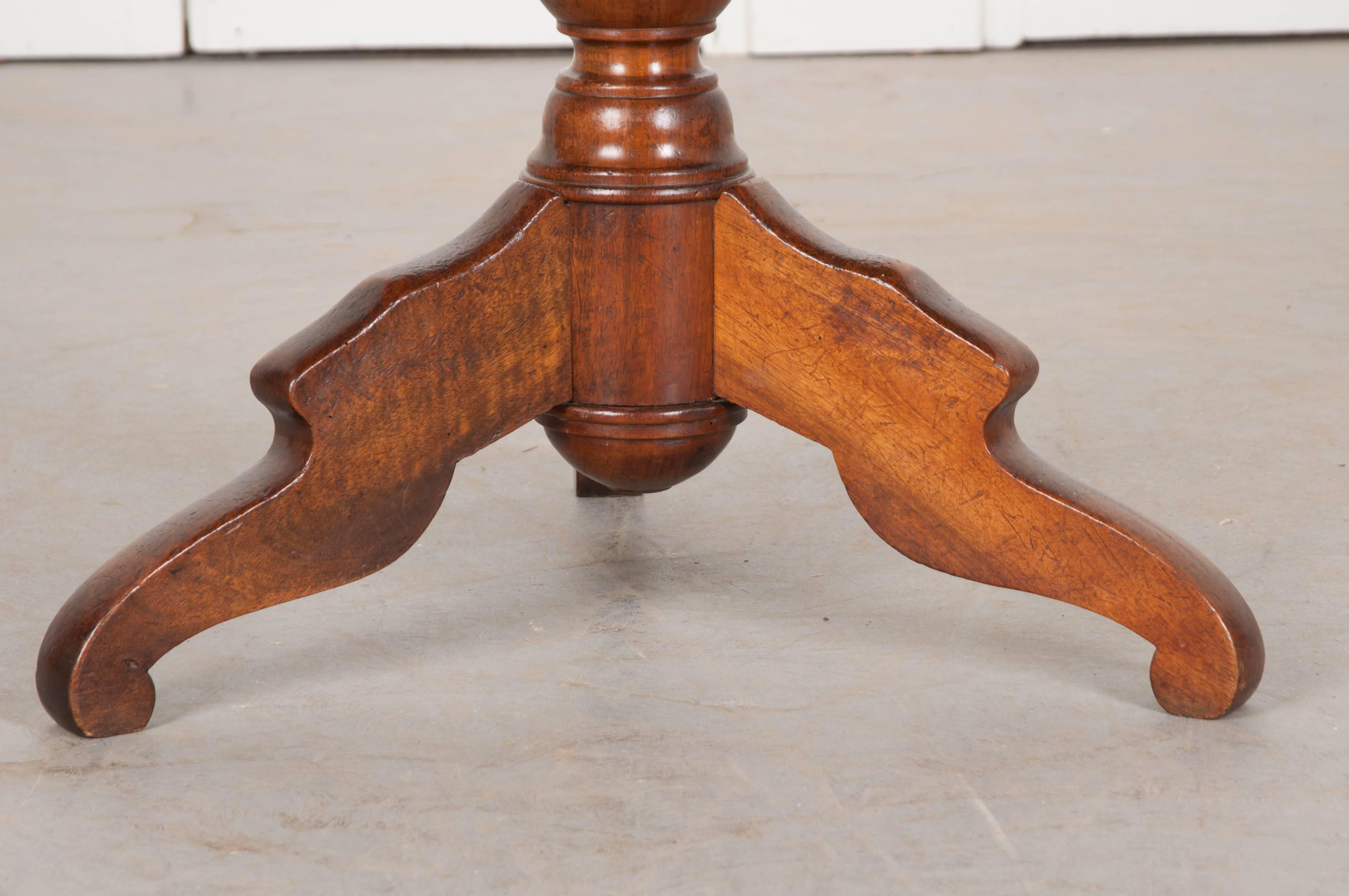 French 19th Century Walnut Pedestal Centre Table 1