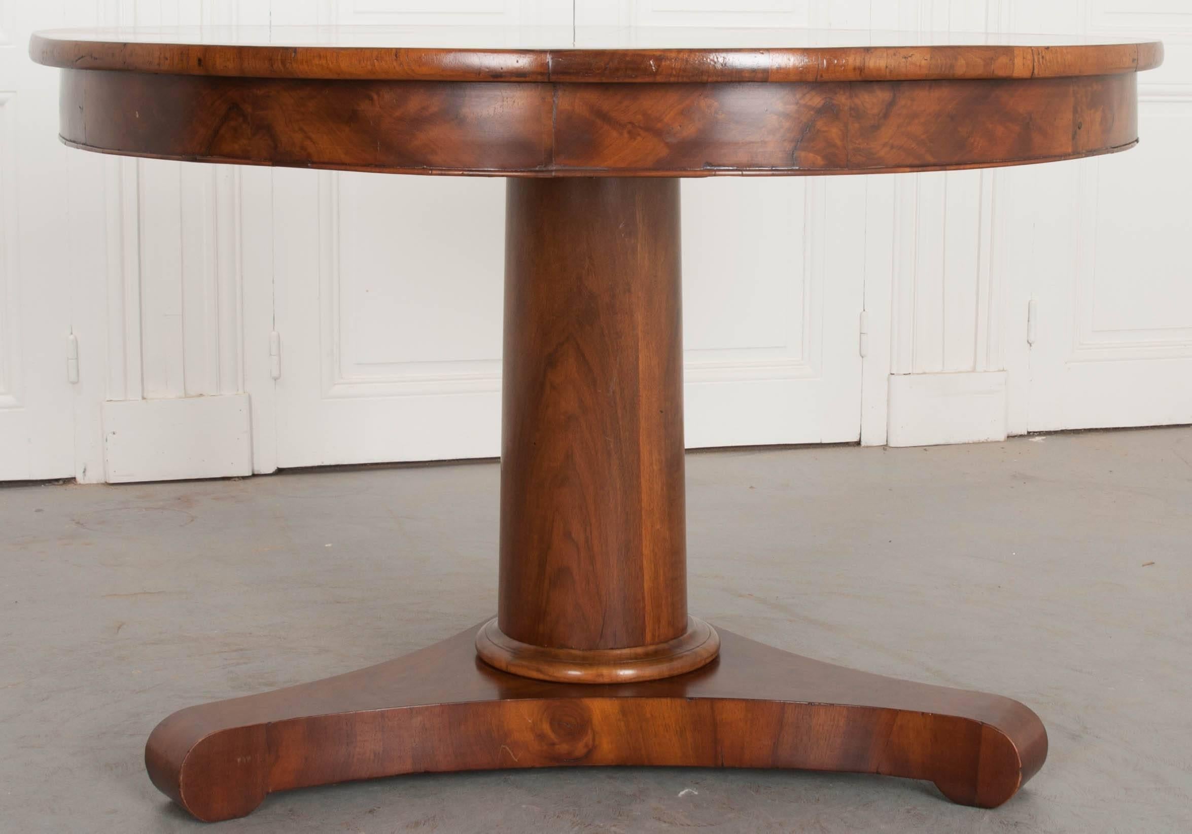 Veneer French 19th Century Walnut Pedestal Center Table