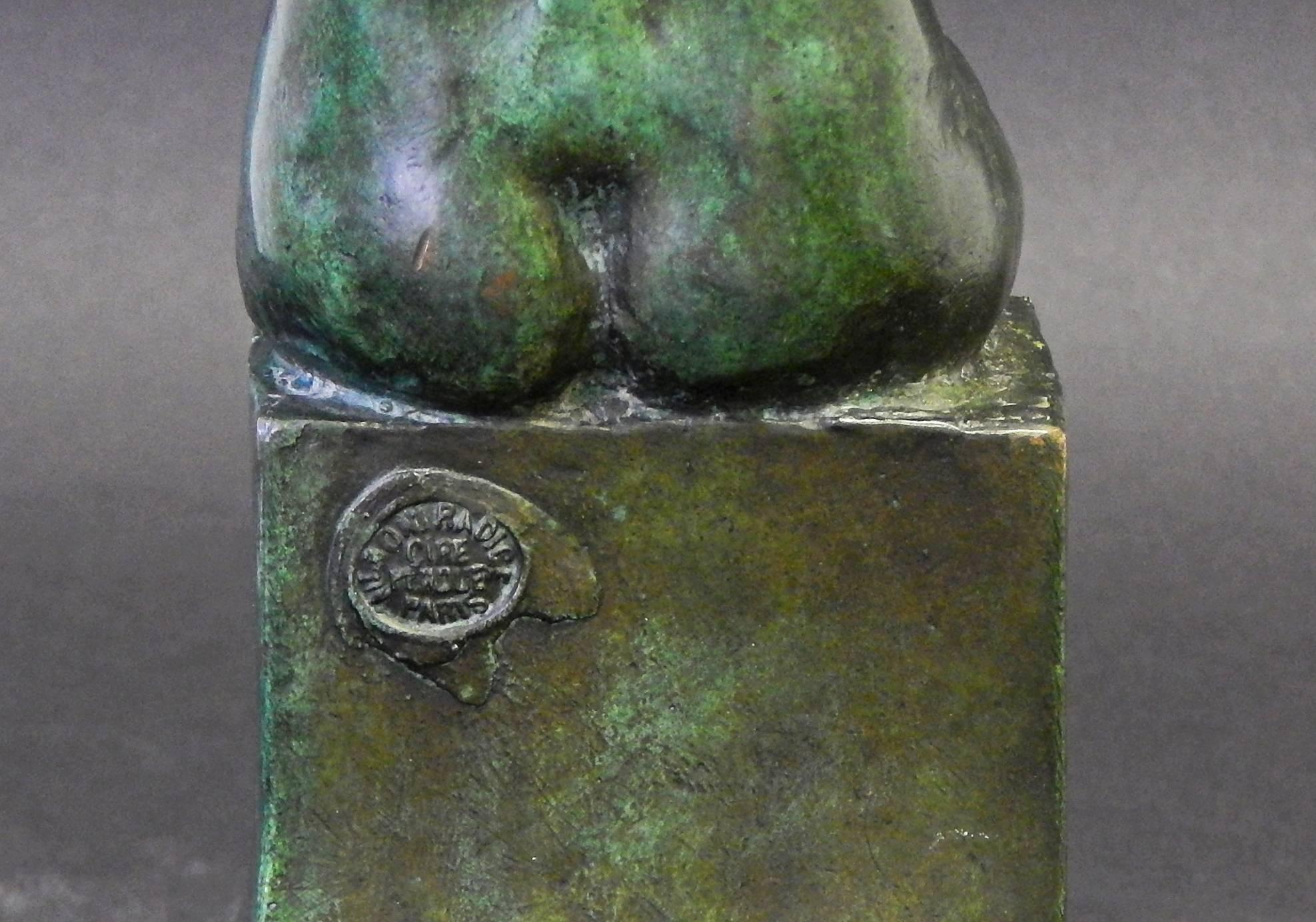 Weiblicher Akt Buchstützen, seltene Bronzeskulpturen von Max Kalish, Gießerei Paris (Frühes 20. Jahrhundert) im Angebot