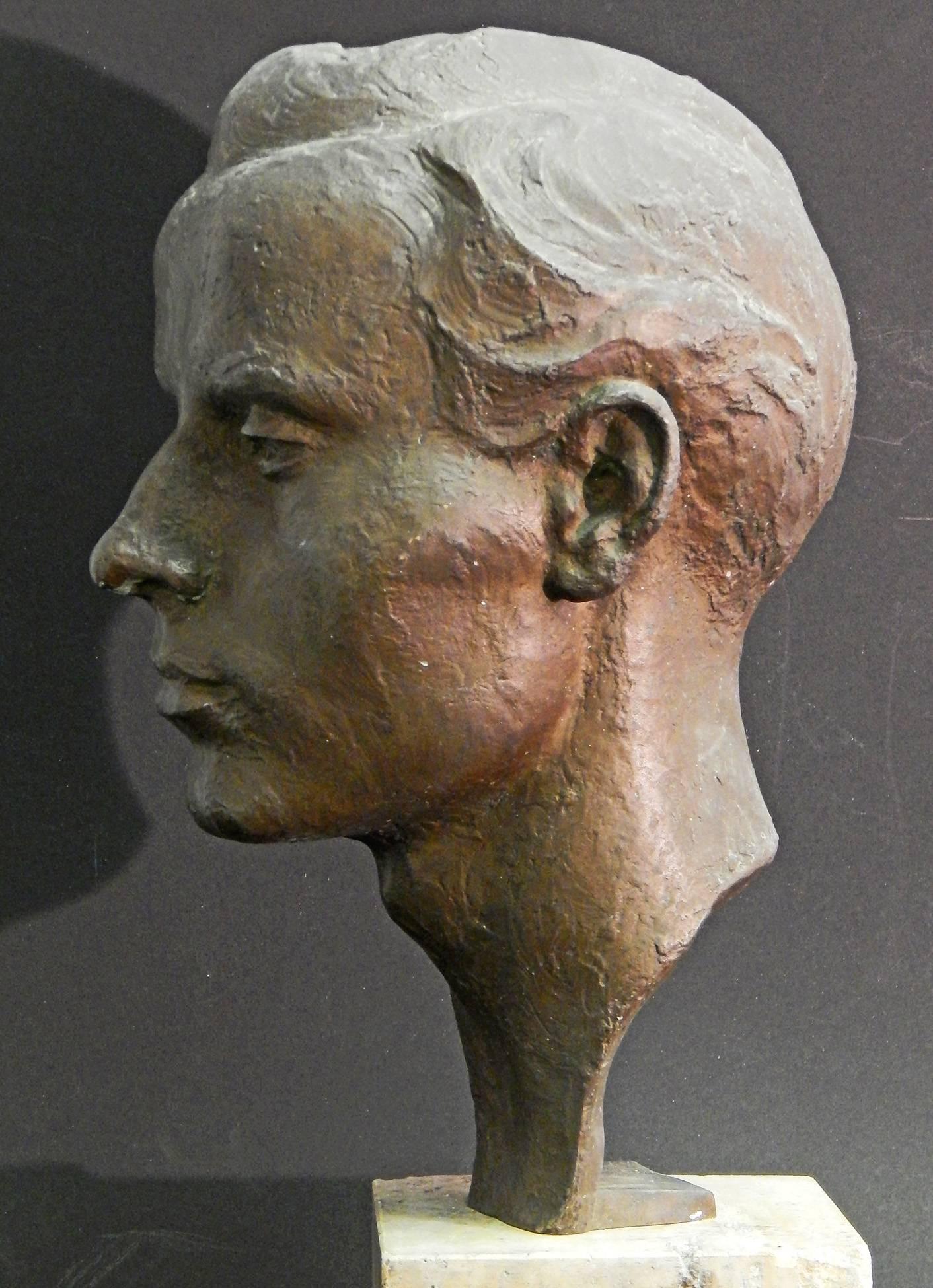 Allemand « Head of Young Man », saisissante sculpture unique en bronze de Bischoff, 1947 en vente