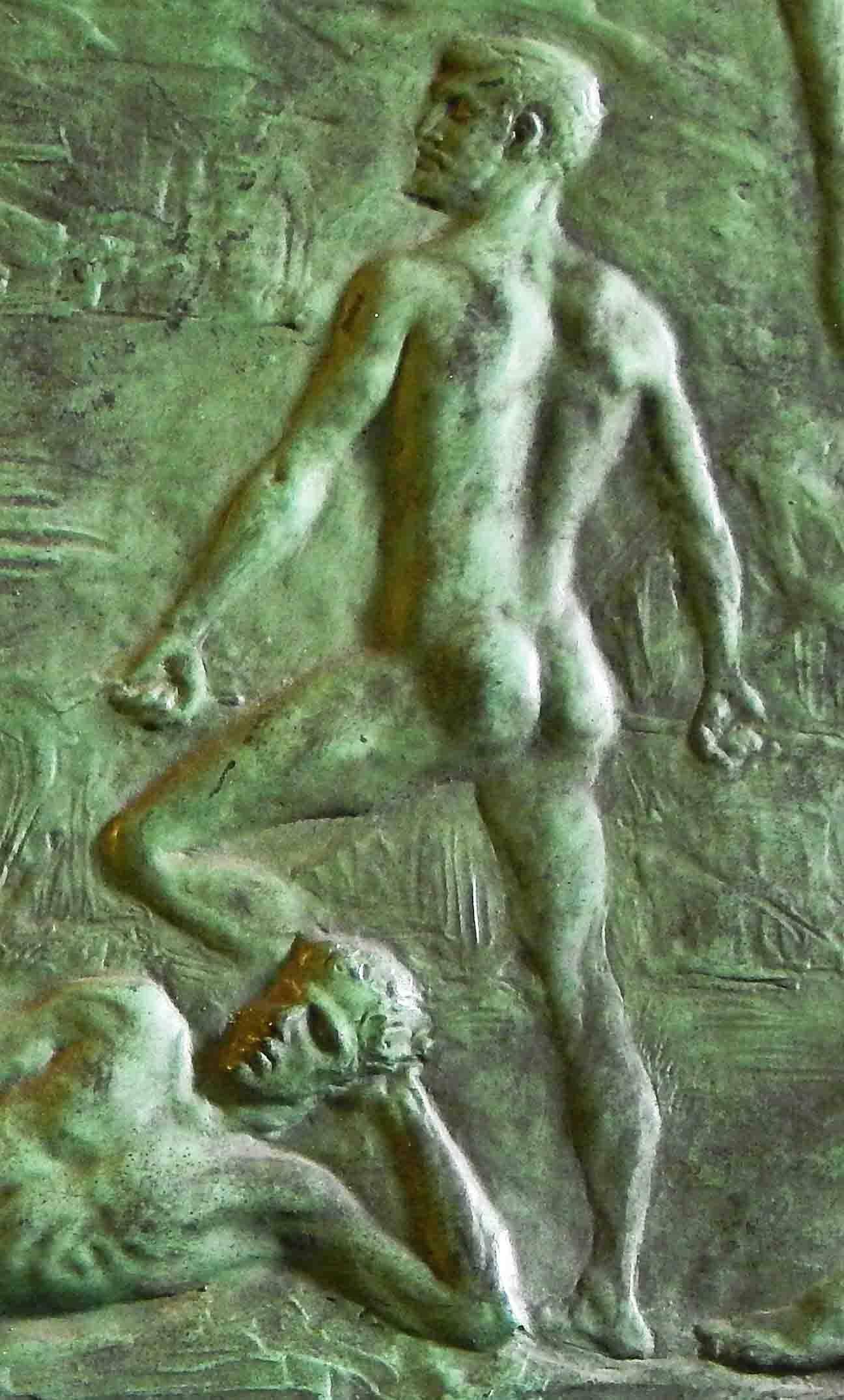 Art déco Remarquable panneau sculptural Art Déco en bronze avec plusieurs nus «ndum » en vente