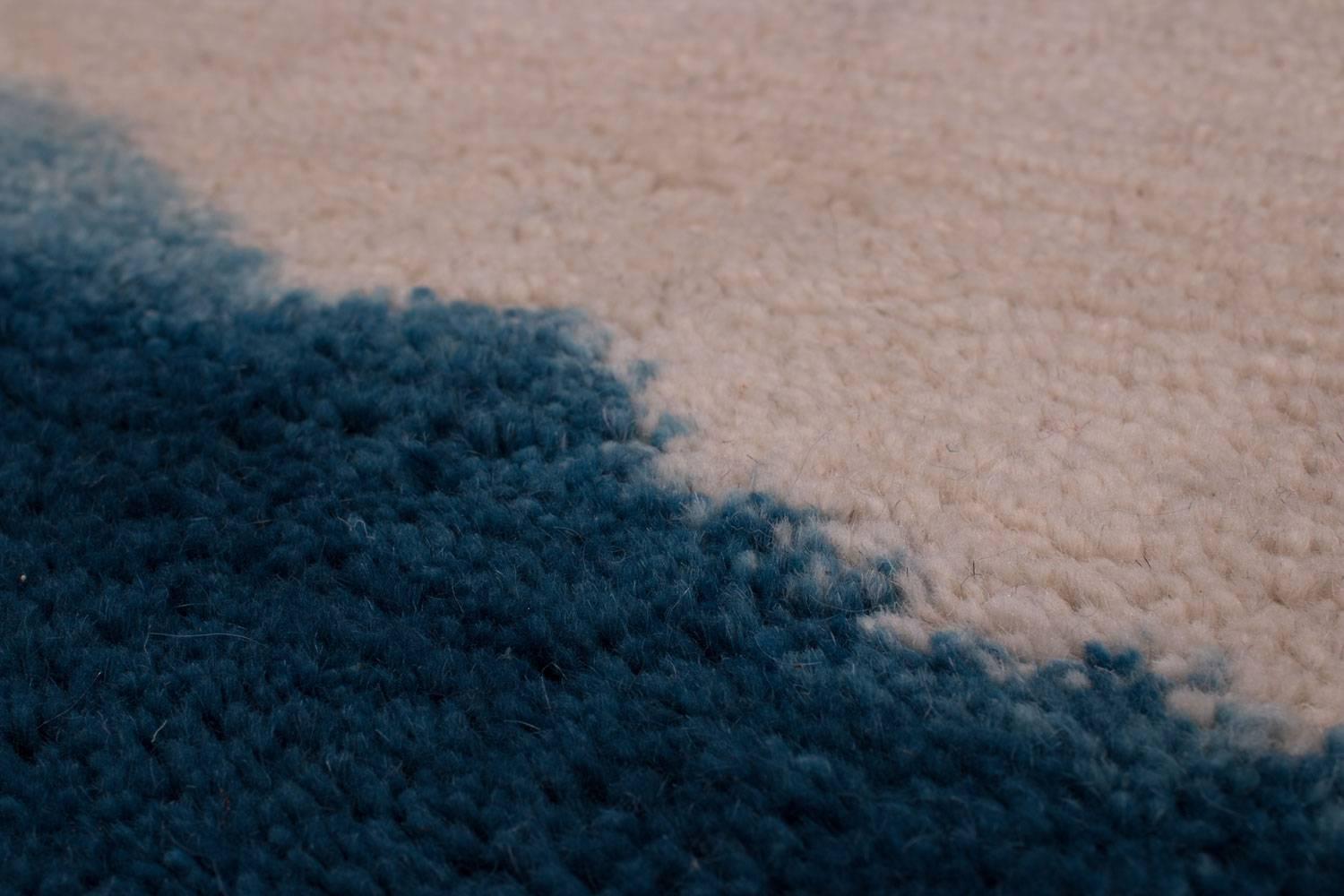 Nepalese Natural Ombre Dip-Dyed Indigo Wool Small Rug