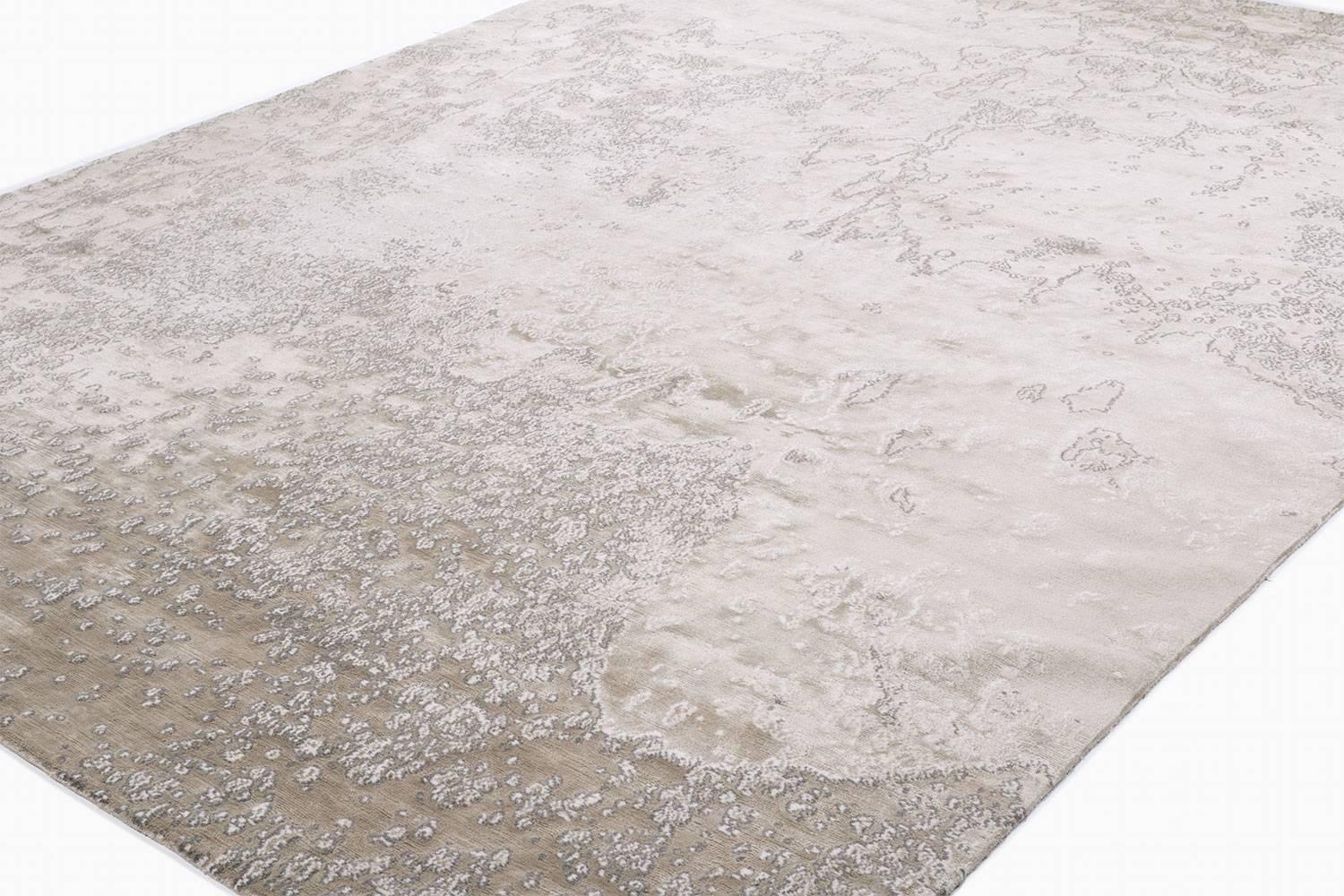 'Aquarium Silver' Silk and Wool Contemporary Rug By Carini 9x12 In Excellent Condition In New York, NY