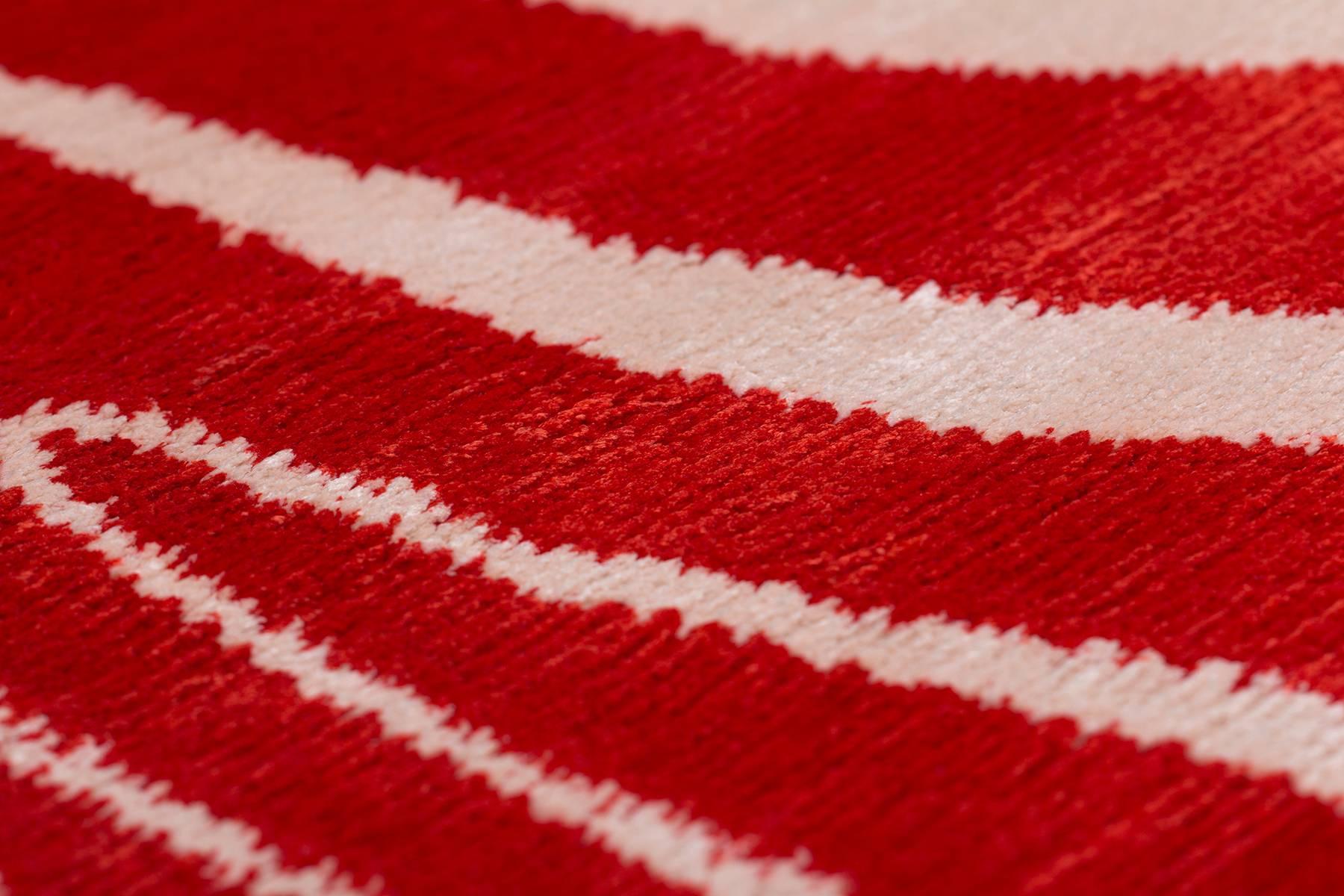 Hand-Woven Original Design 'Zebra' Silk Rug 2x3