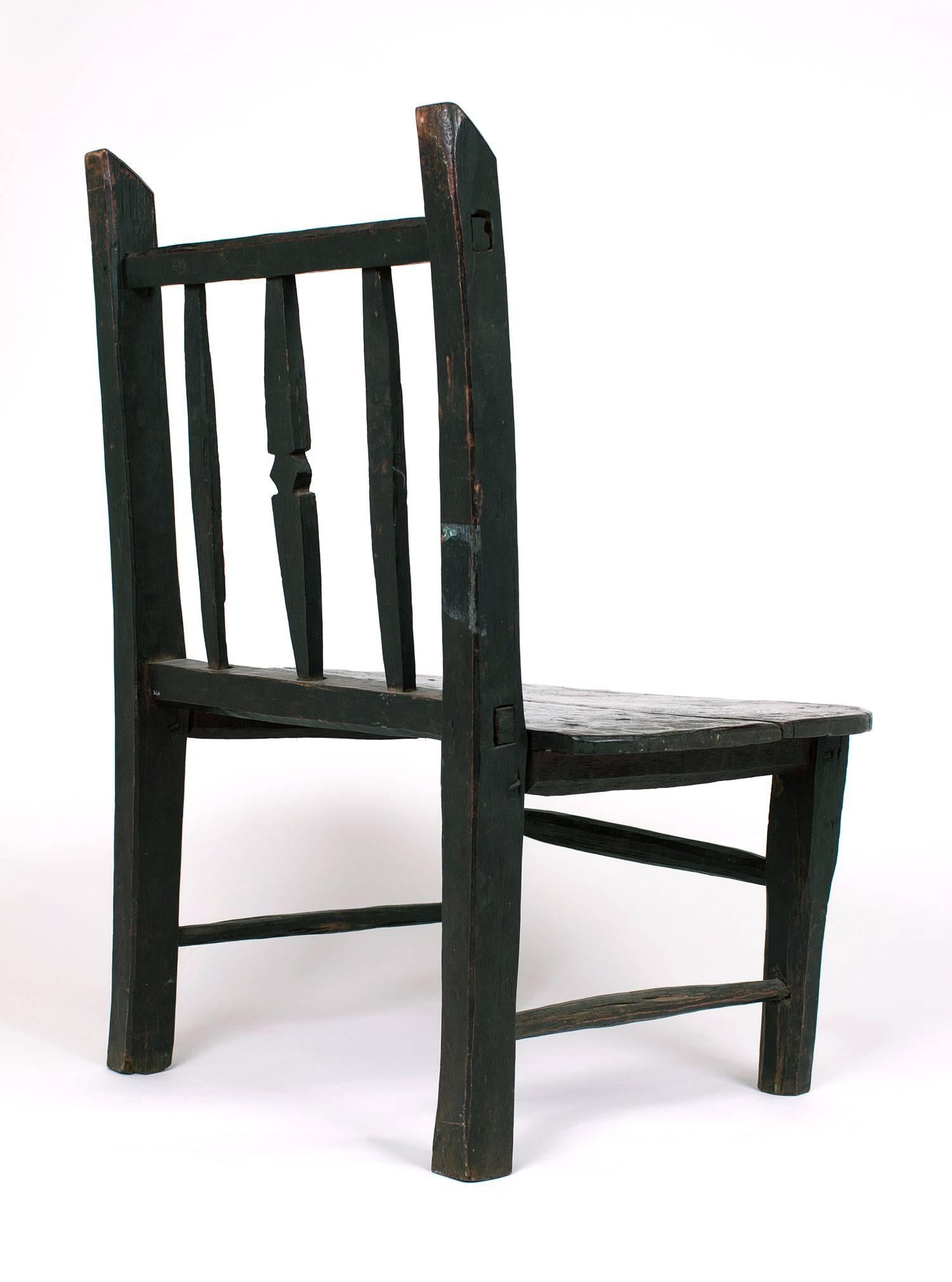 Hand-Carved Mid-20th Century Wood West African Chair