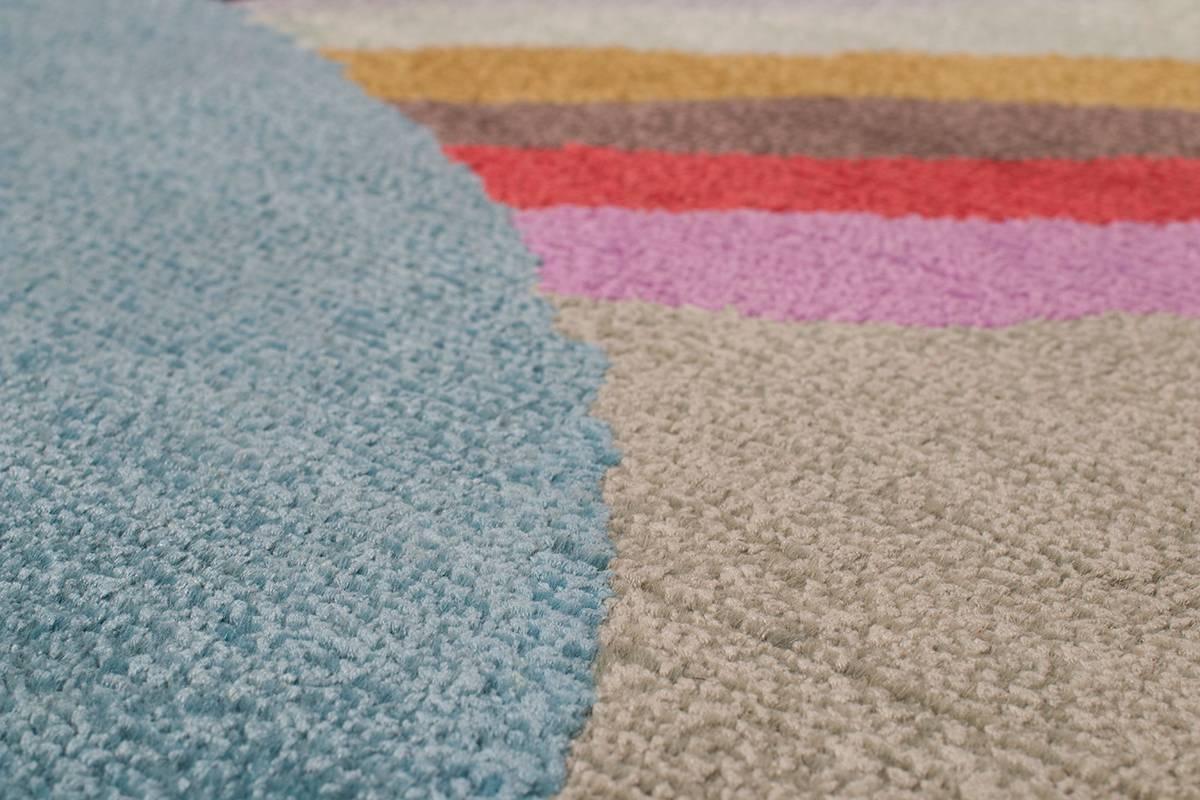 The beautiful Ghorka is one of four designs in our limited edition 'Earthquake collection' in a collaboration between Alessandro Mendini and Joseph Carini. These special limited edition carpets were woven by a select team of female weavers who
