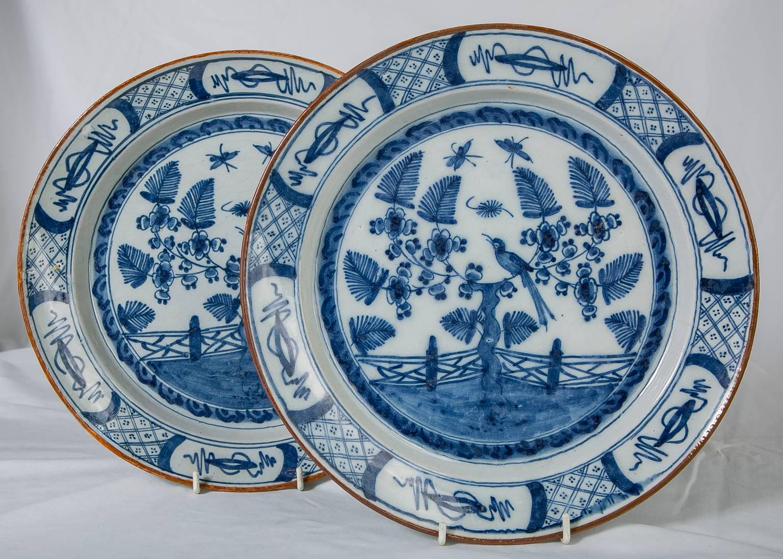 Pair Delft Blue and White Chargers 4