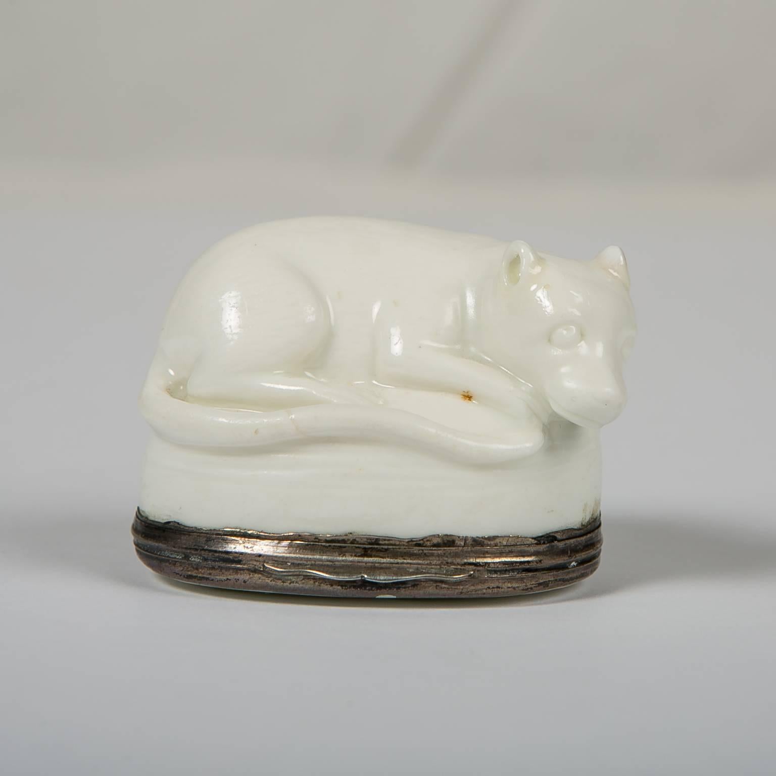 Molded Soft Paste Mennecy Snuff Box Modeled as a Dog with Silver Mount