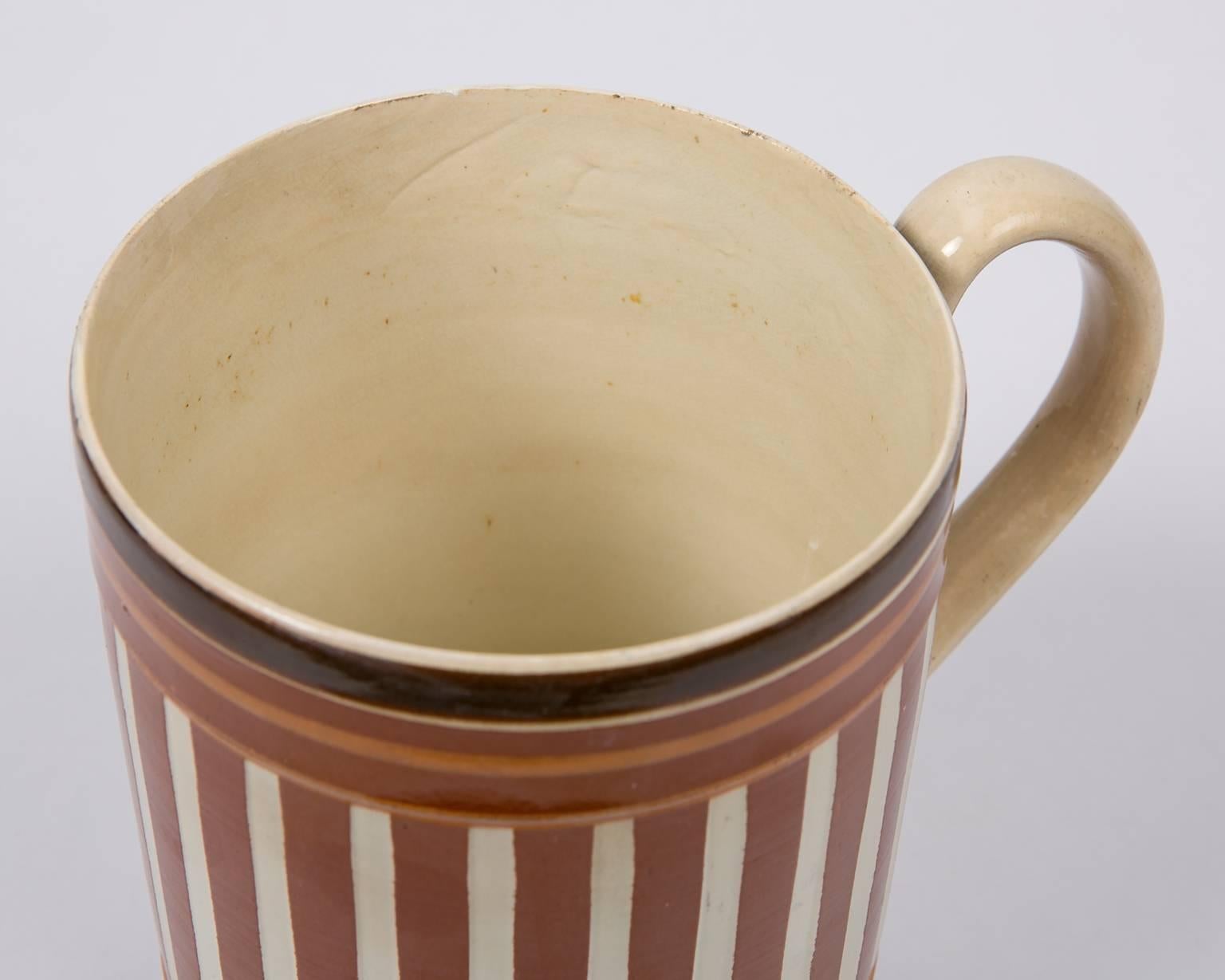 Antique Creamware Mochaware Mug with Stripes In Excellent Condition In Katonah, NY