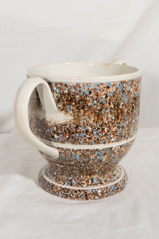 A Mocha Ware Slip Agateware Loving Cup In Excellent Condition In Katonah, NY
