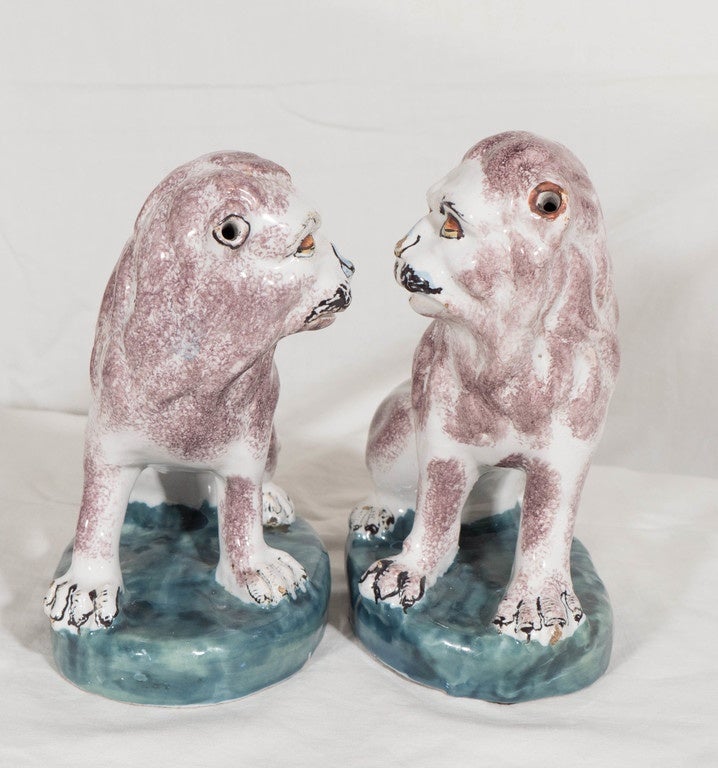 Antique Pair of 18th Century Brussels Faience Lions In Excellent Condition In Katonah, NY