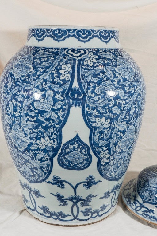 Porcelain Massive Pair of Qing Dynasty Chinese Blue and White Covered Vases