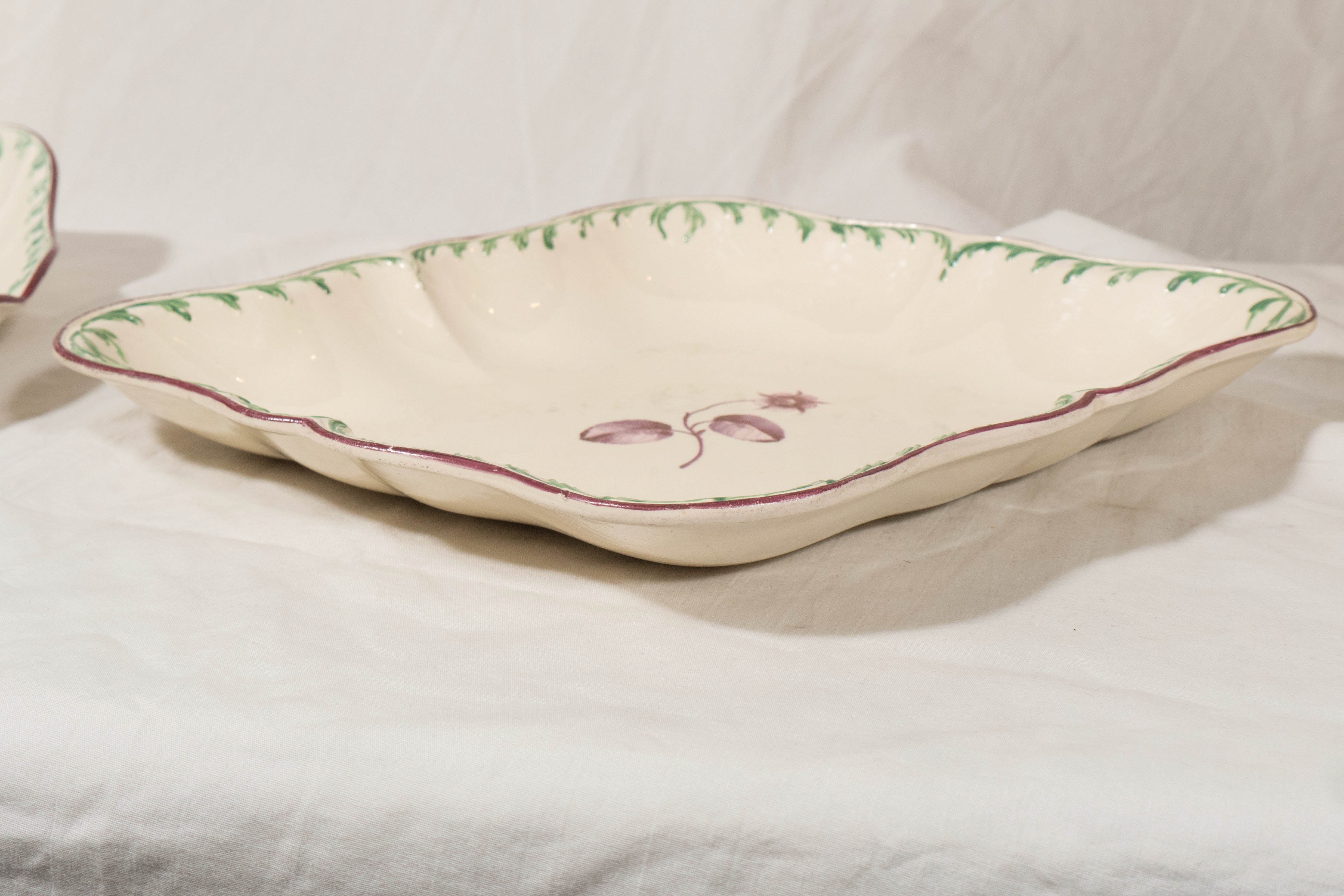 Amtique Wedgwood Creamware Dishes with Green Feather Edge 1
