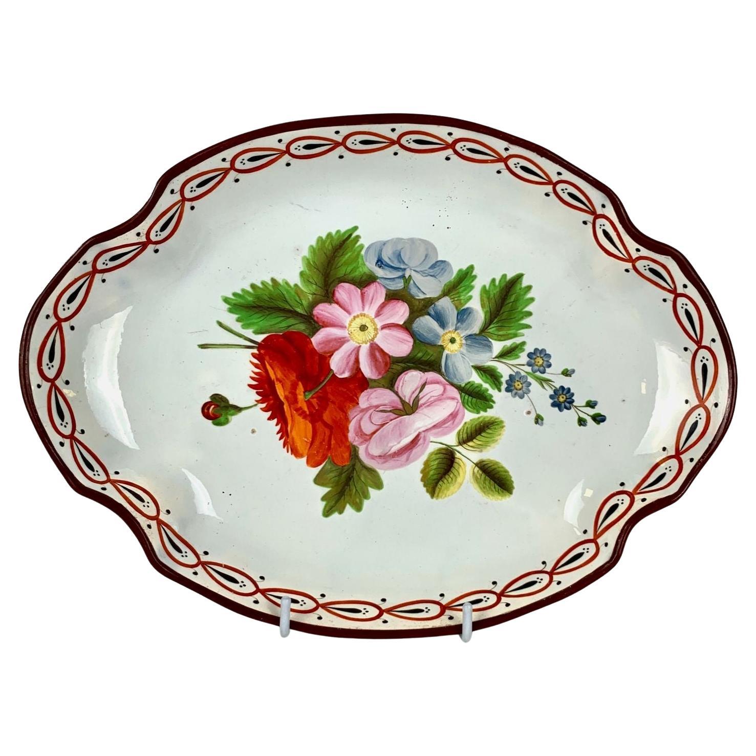 Antike englische Staffordshire Perlengeschirr Hand gemalt Blumen CIRCA 1820 im Angebot