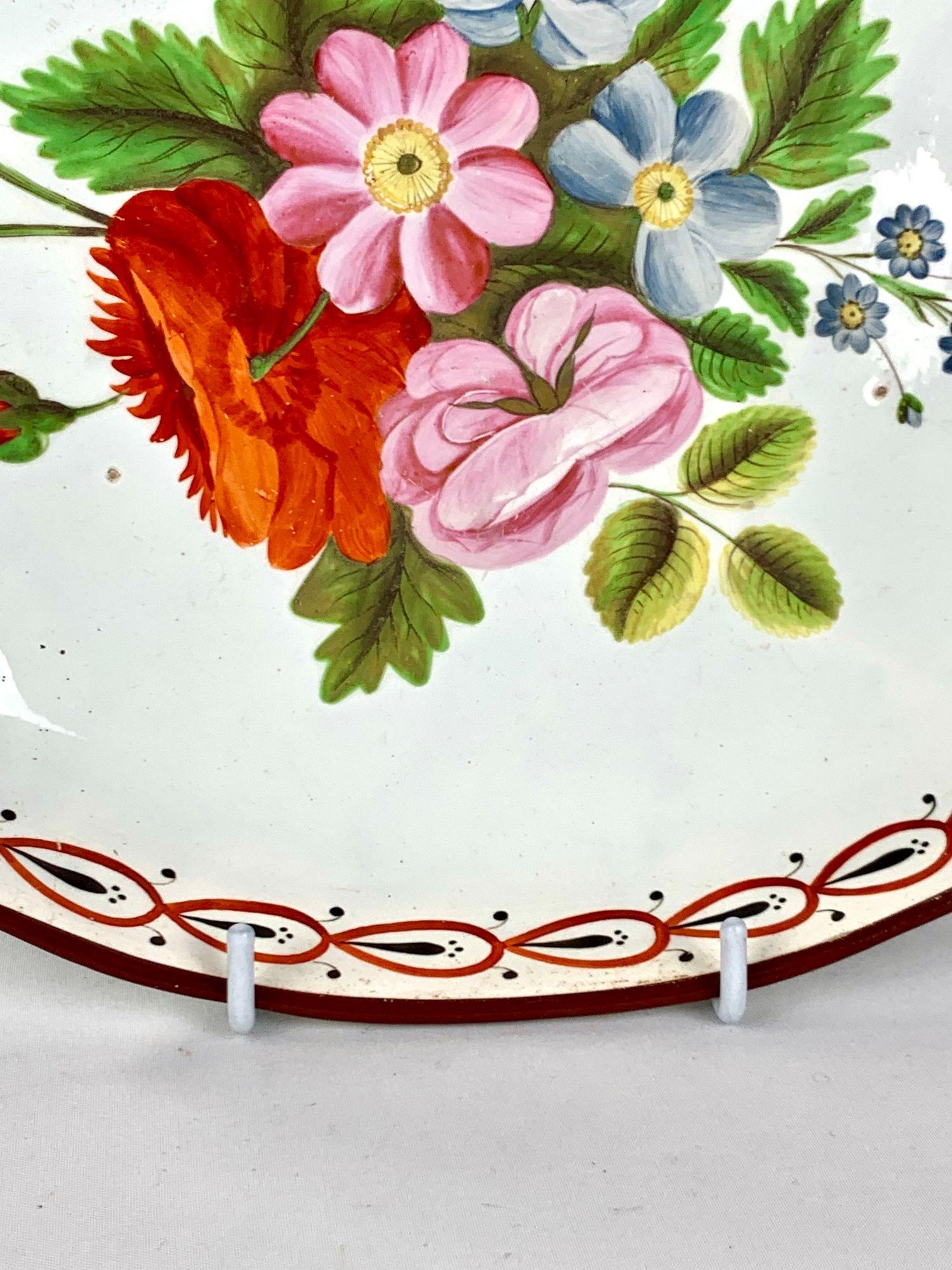 Antike englische Staffordshire Perlengeschirr Hand gemalt Blumen CIRCA 1820 im Zustand „Hervorragend“ im Angebot in Katonah, NY
