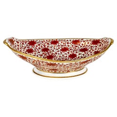 Coalport Porcelain Red Chrysanthemum Centerpiece, England, circa 1820