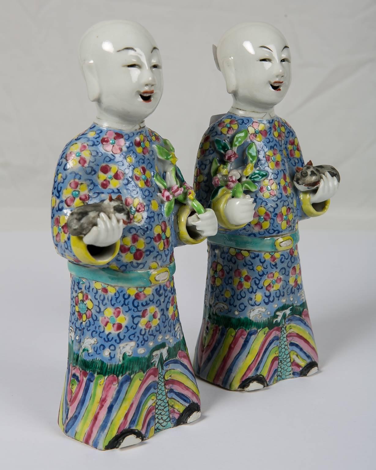 Pair of Chinese Porcelain Figures of Court Ladies 1