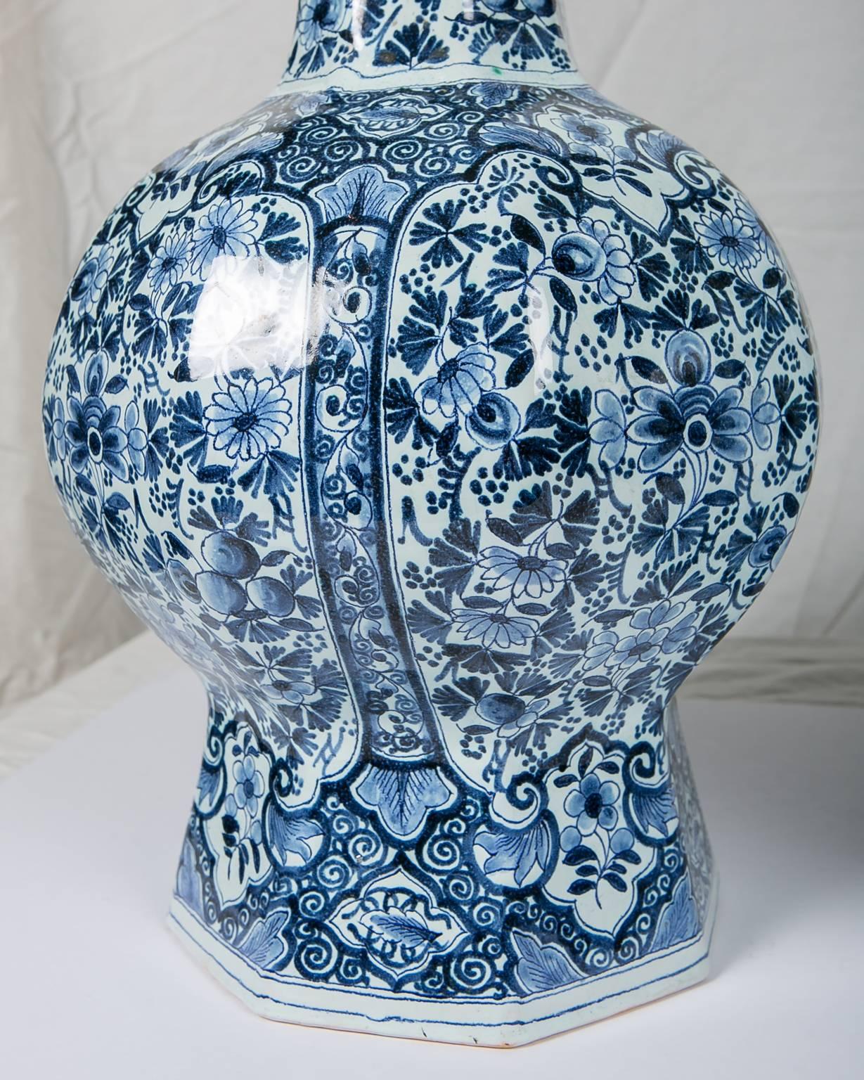 Blue and White Delft Vases Made circa 1850 In Excellent Condition In Katonah, NY